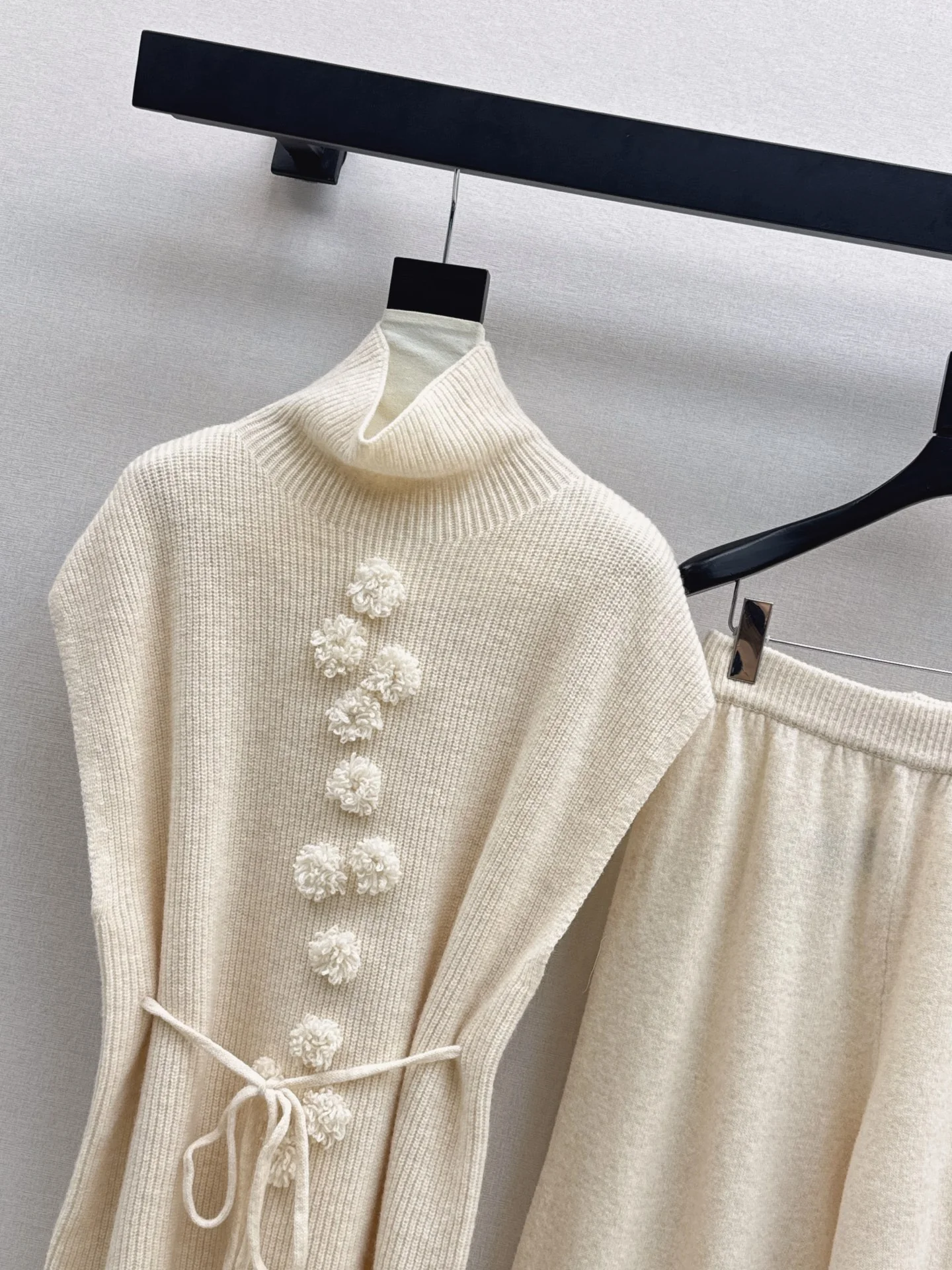 Chan 25fw sleeveless sweater pants set