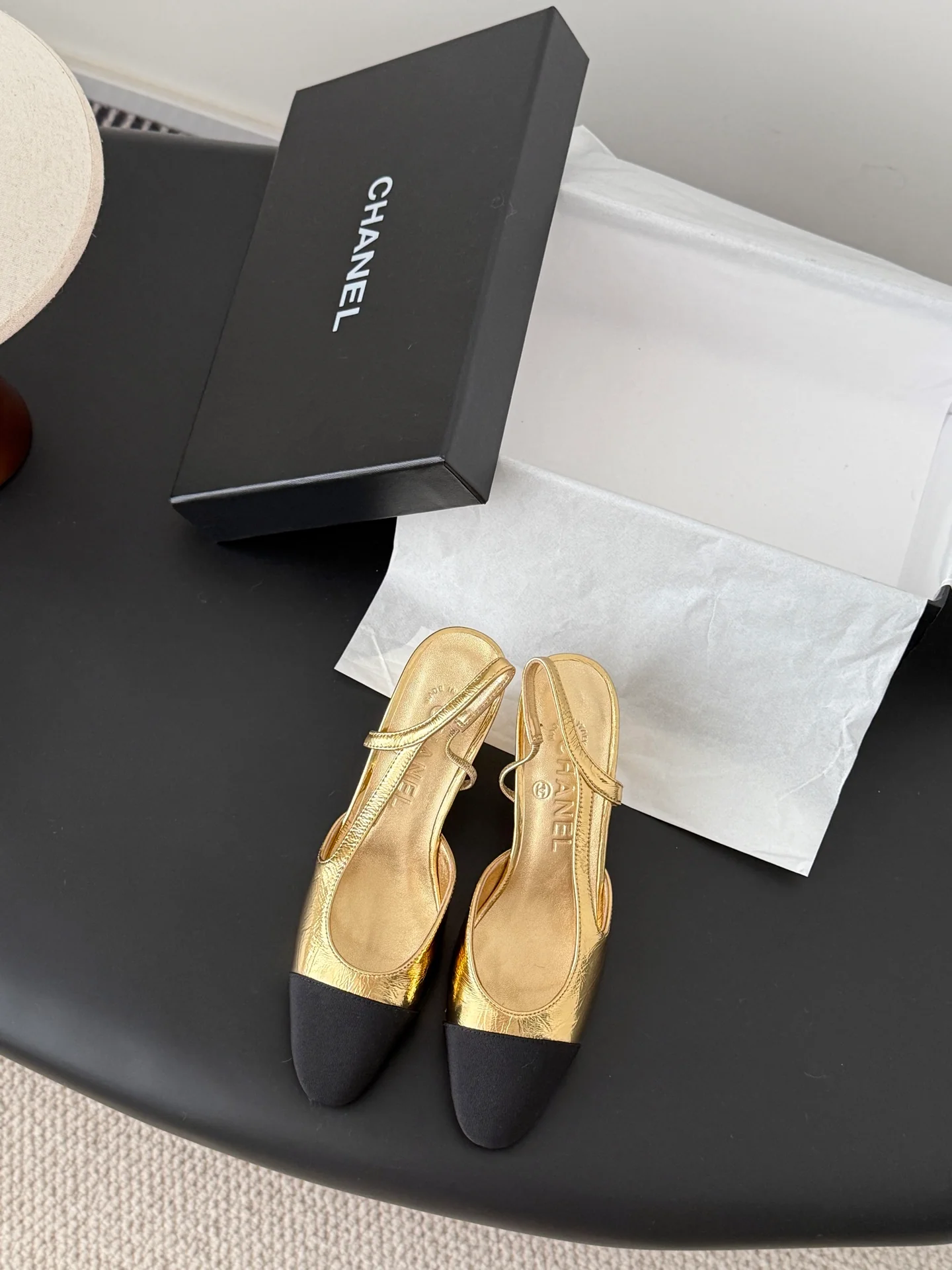 Chan 25fw slingback chunky heel