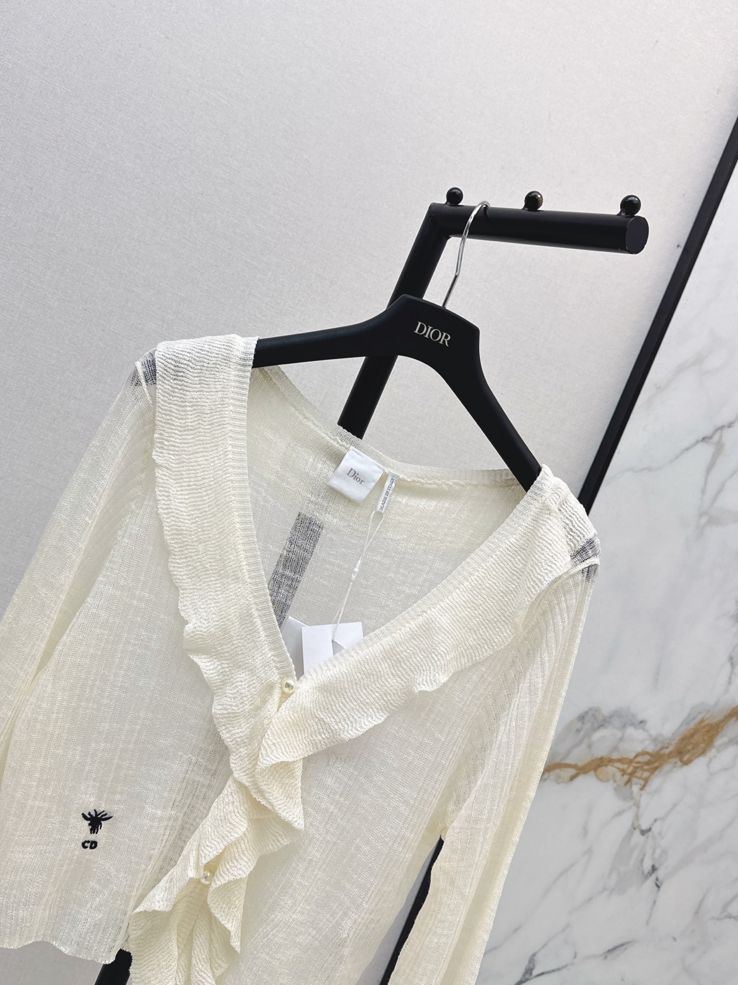 CD 26ss ruffle v-neck cardigan