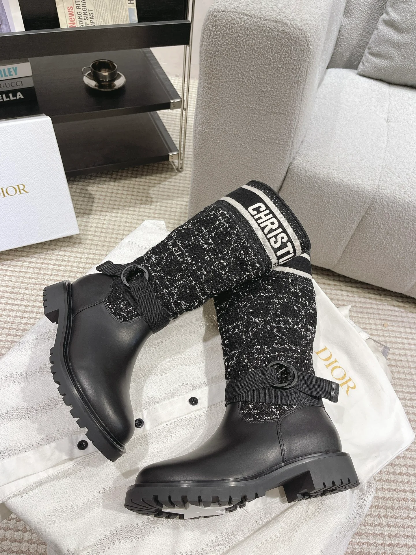 CD 25fw half boots