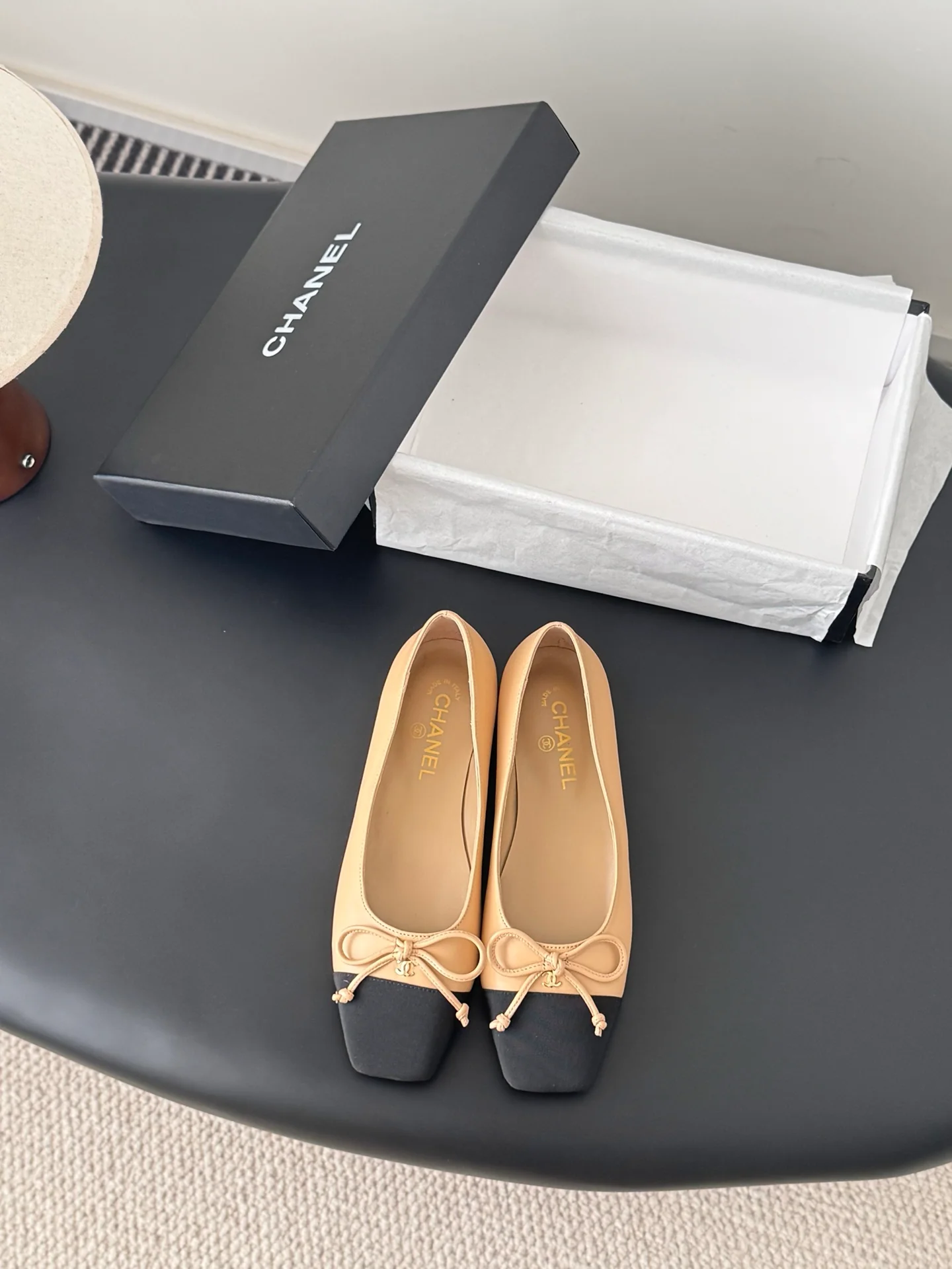 Chan 26SS mary jane flats