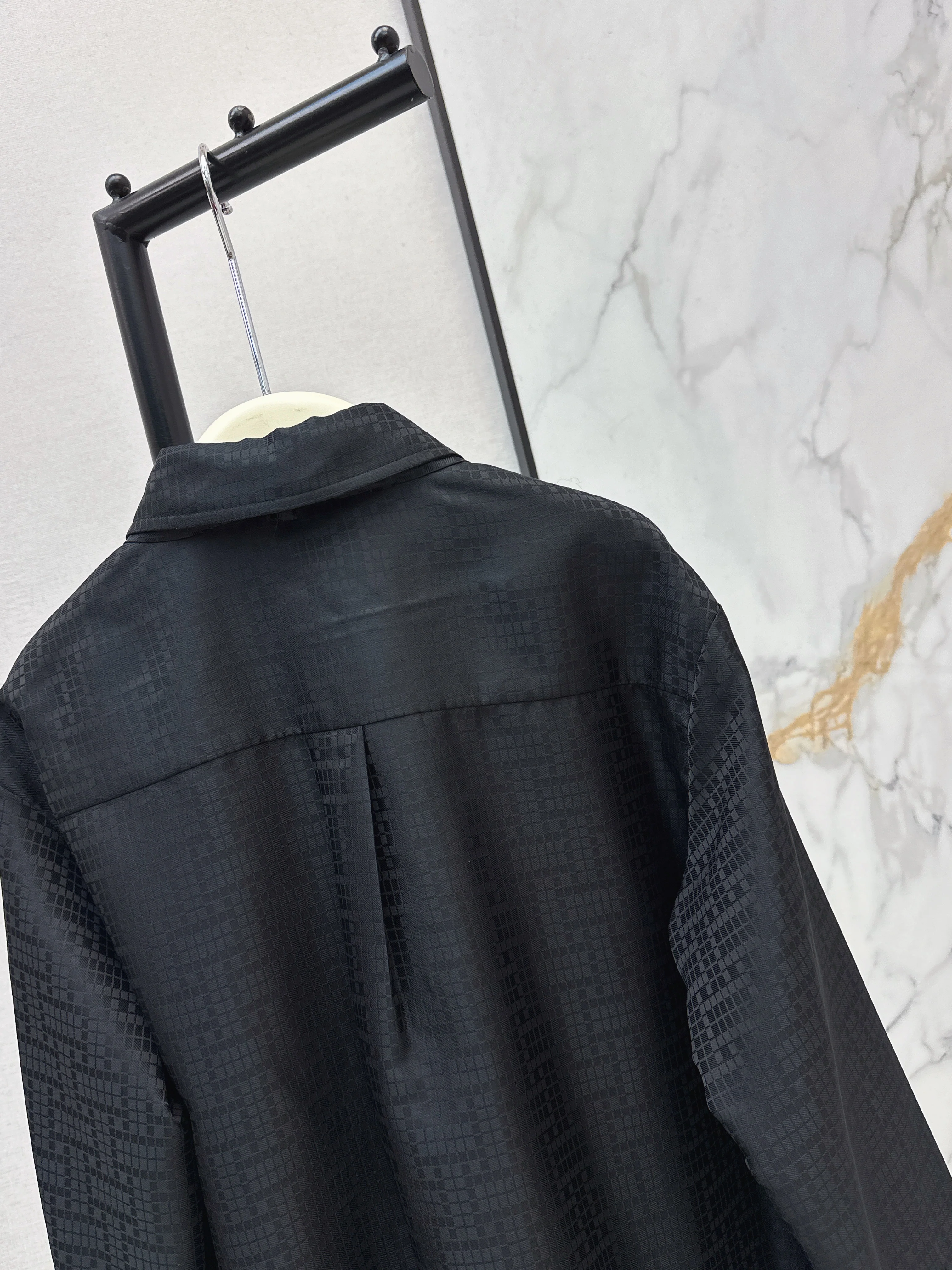 Herm 26ss jacquard -neck shirts