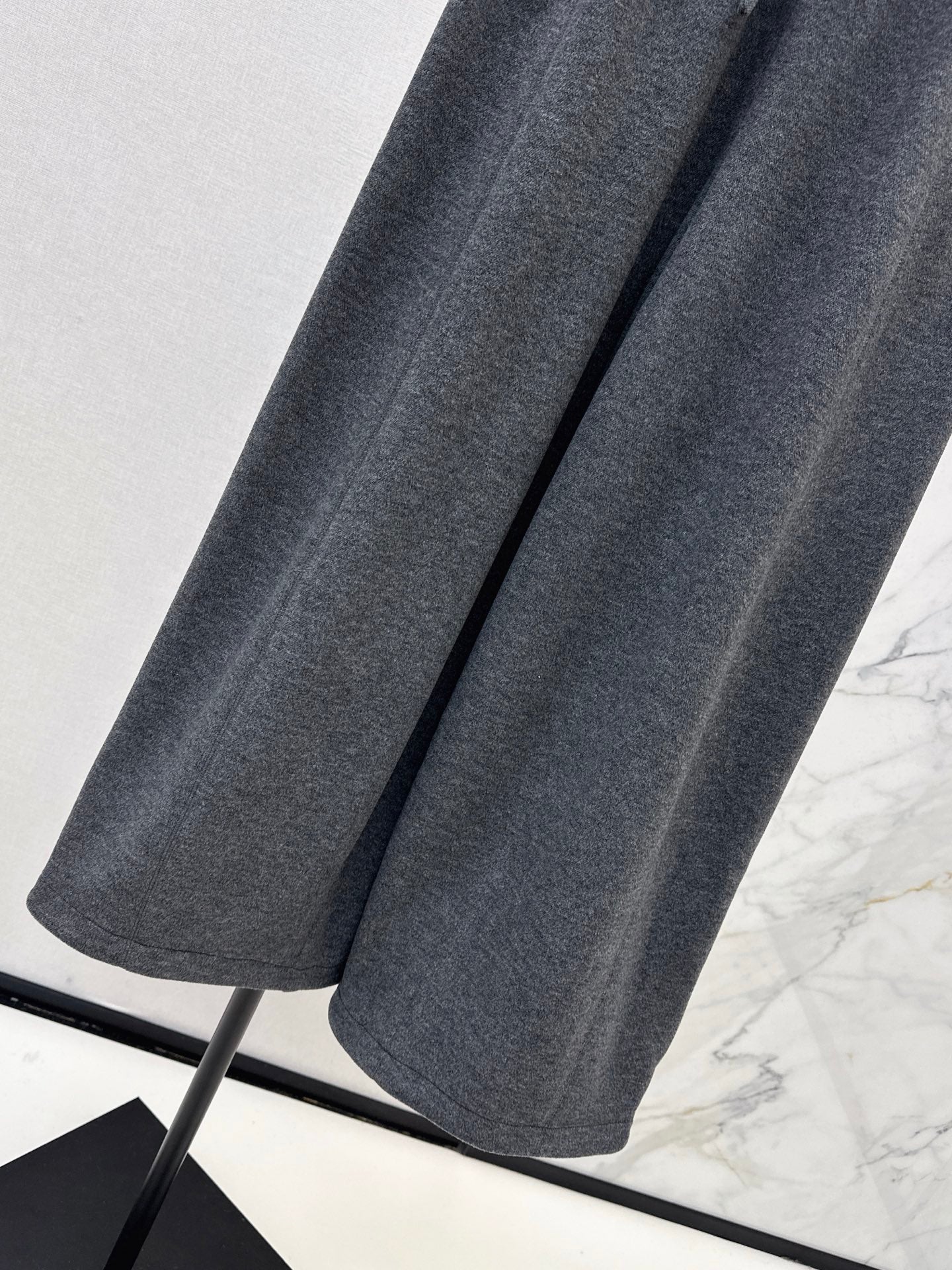 Brun 25fw straight pants