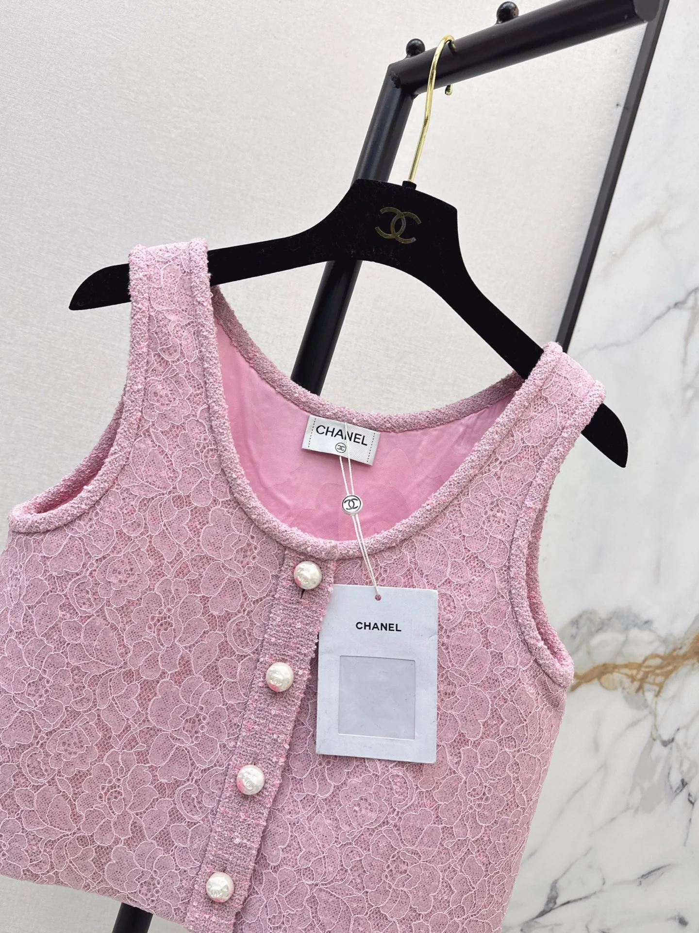 Chan 25fw lace tweed vest