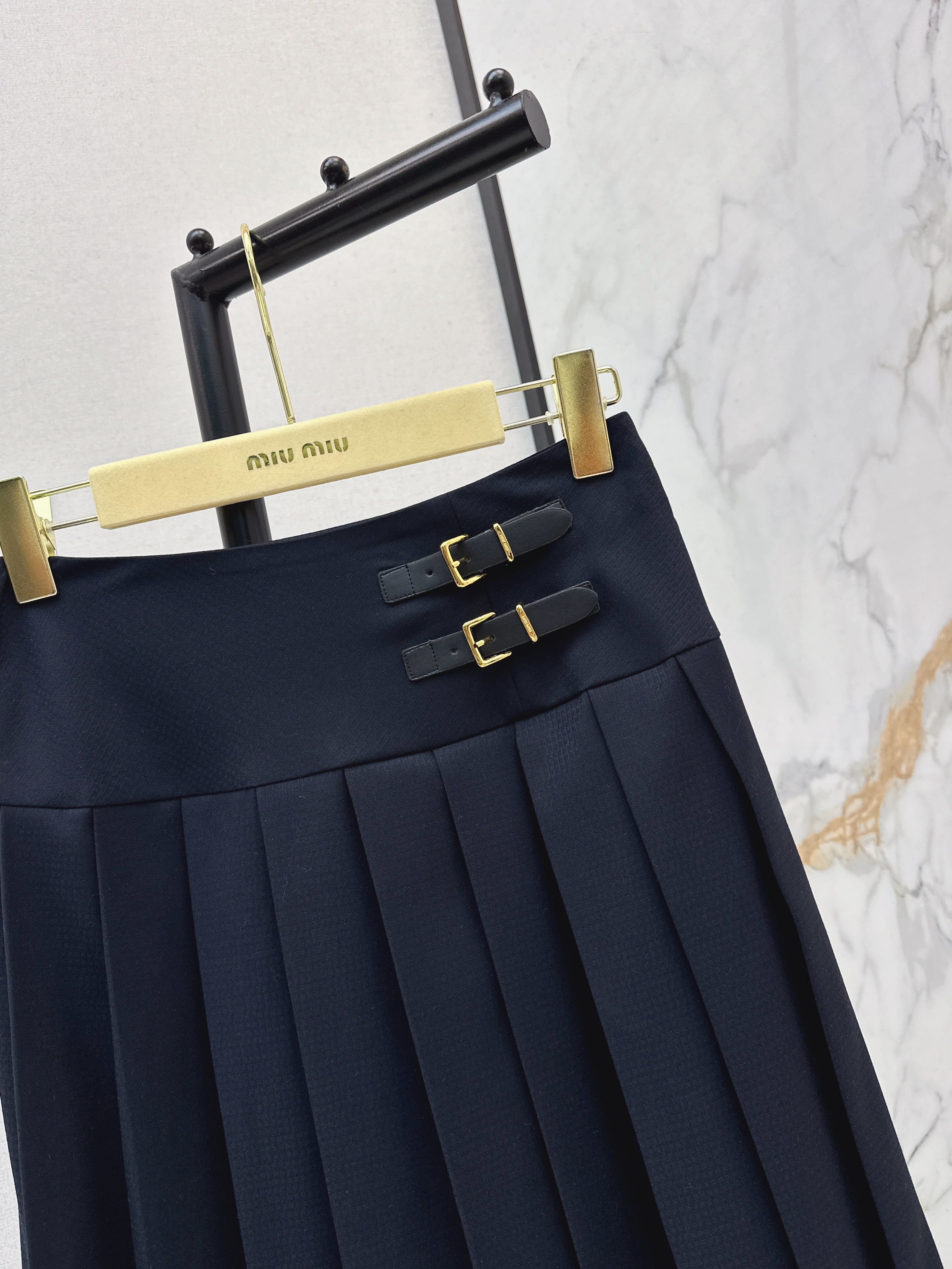 Miu 26ss pleated skirts