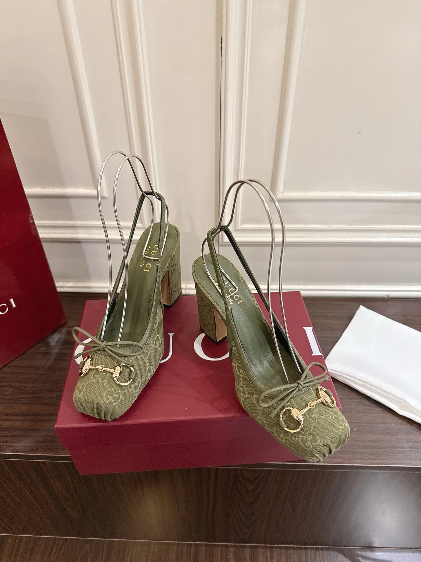 Guc 25fw pumps