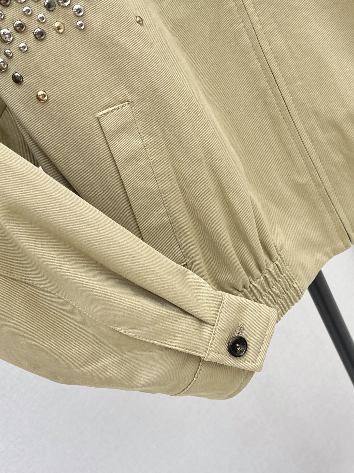 Miu 26ss rhinestone contract suede jacket