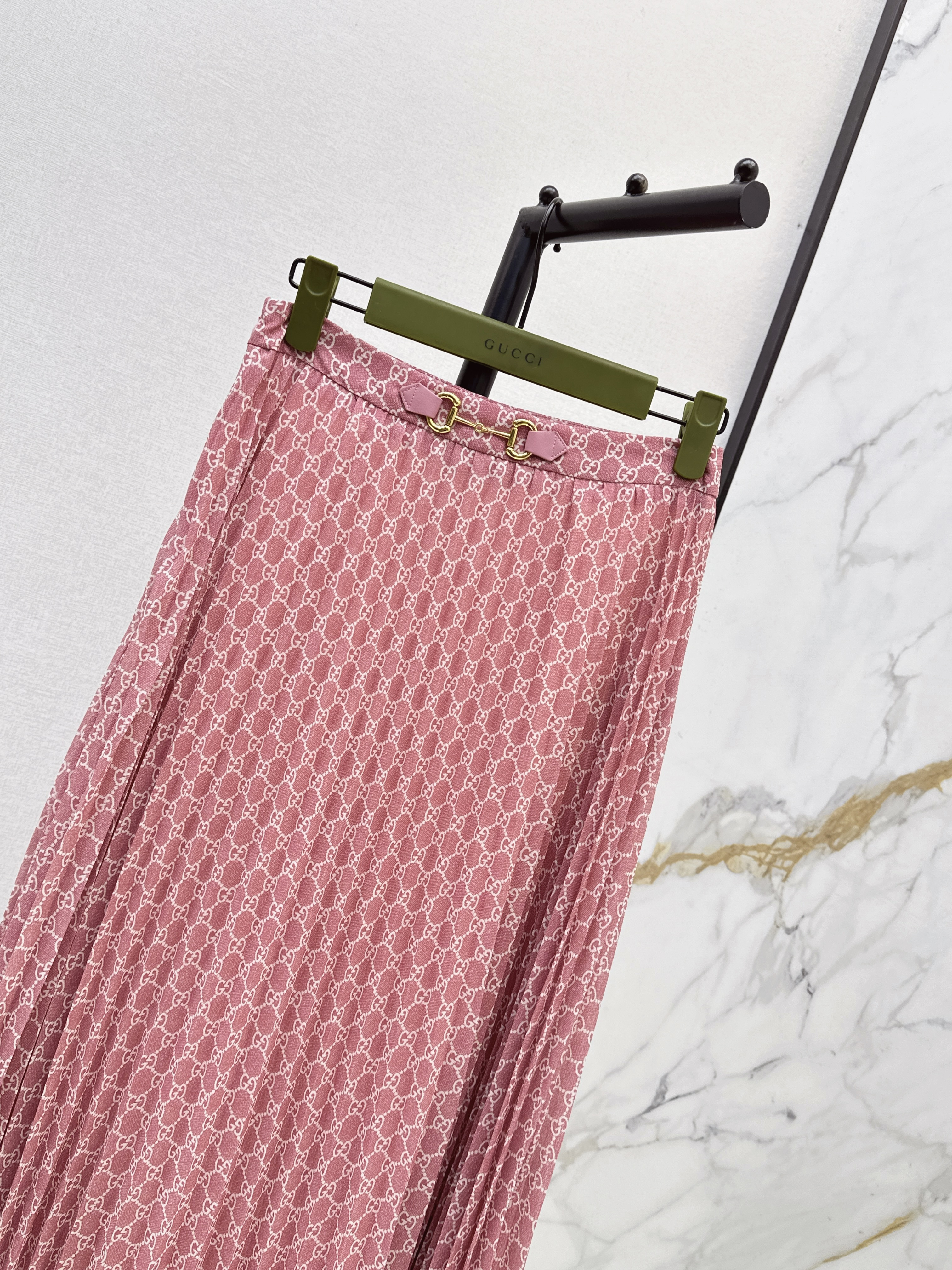 Guc 26ss pleated skirt