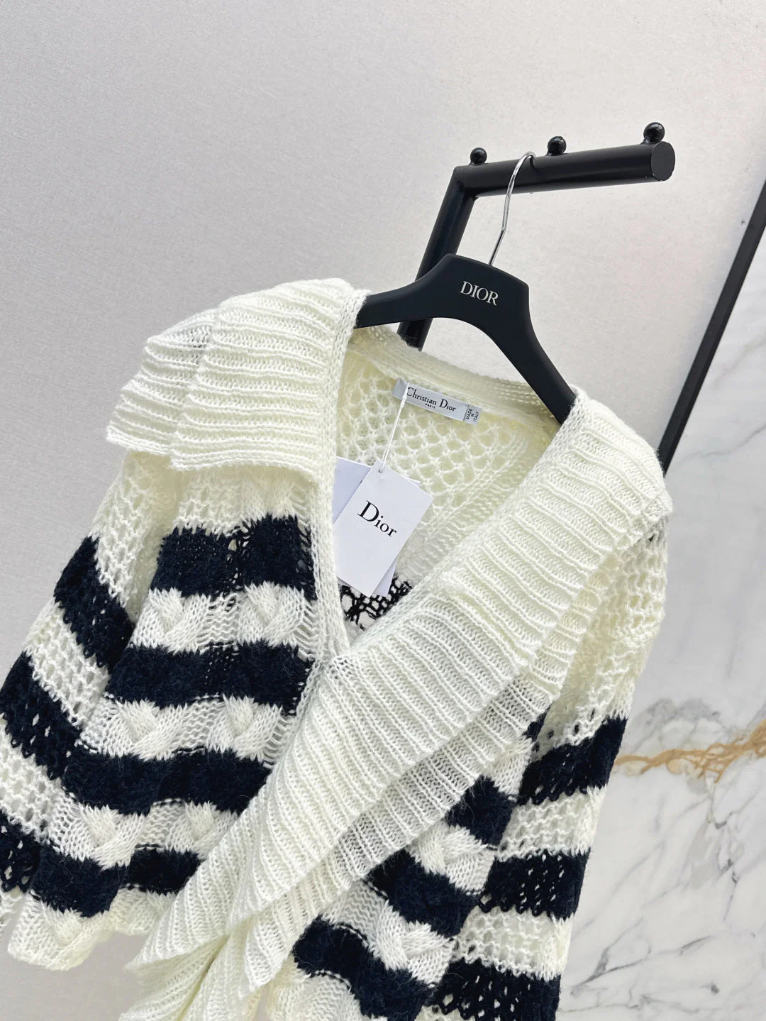CD 25fw knitted sweater