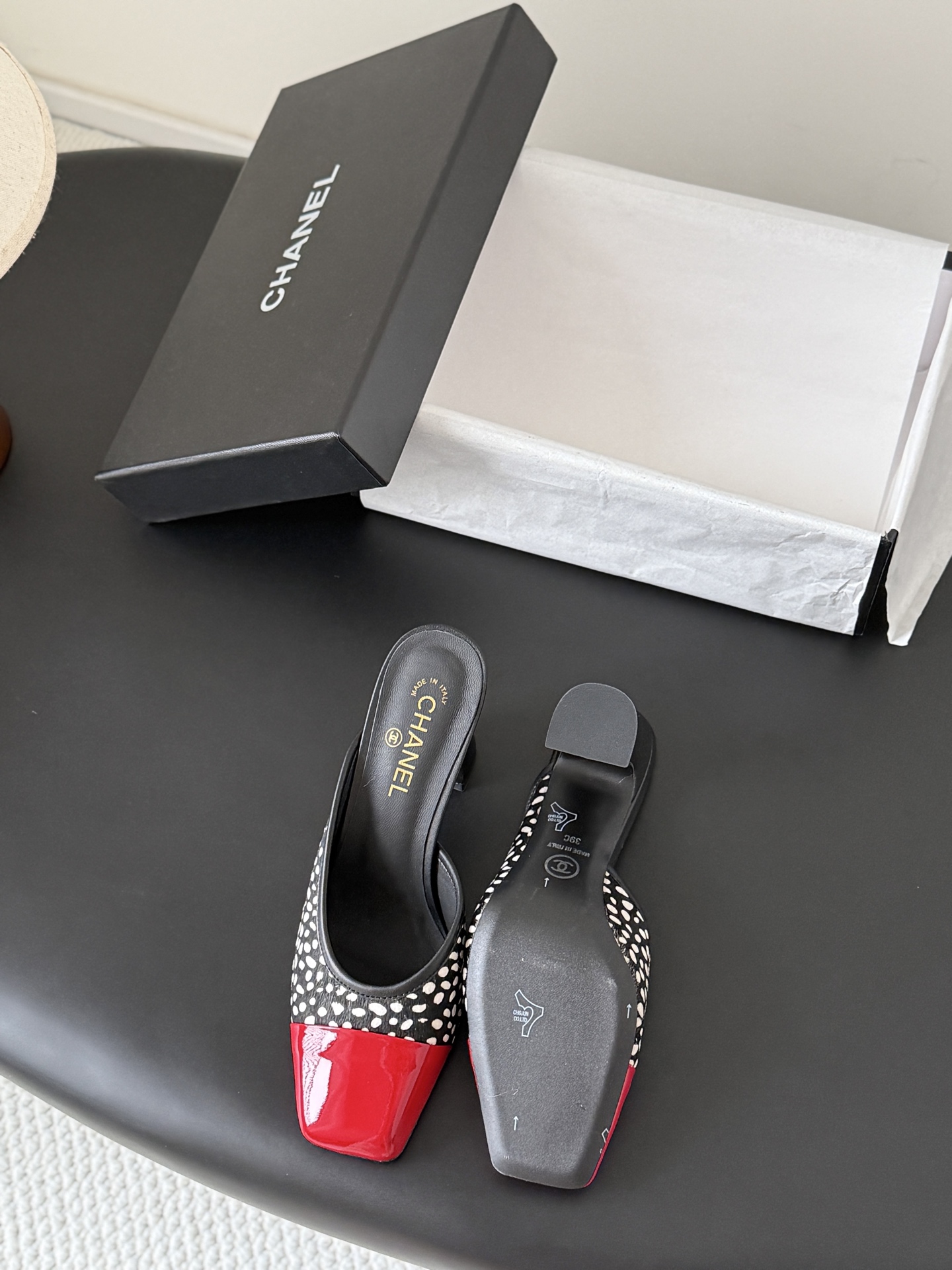 Chan 26ss square-toe mules