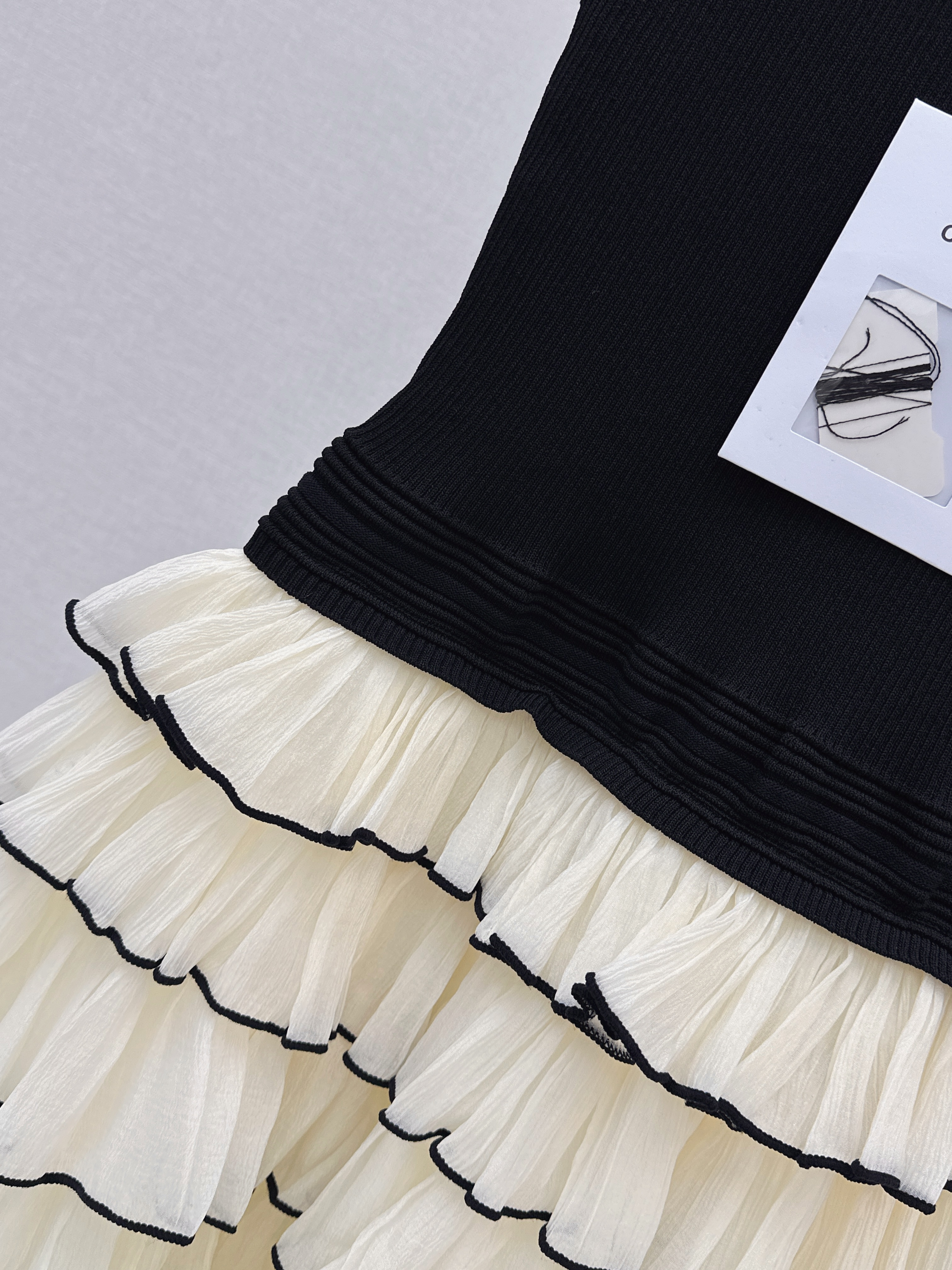 Chan 26ss contract layered dress