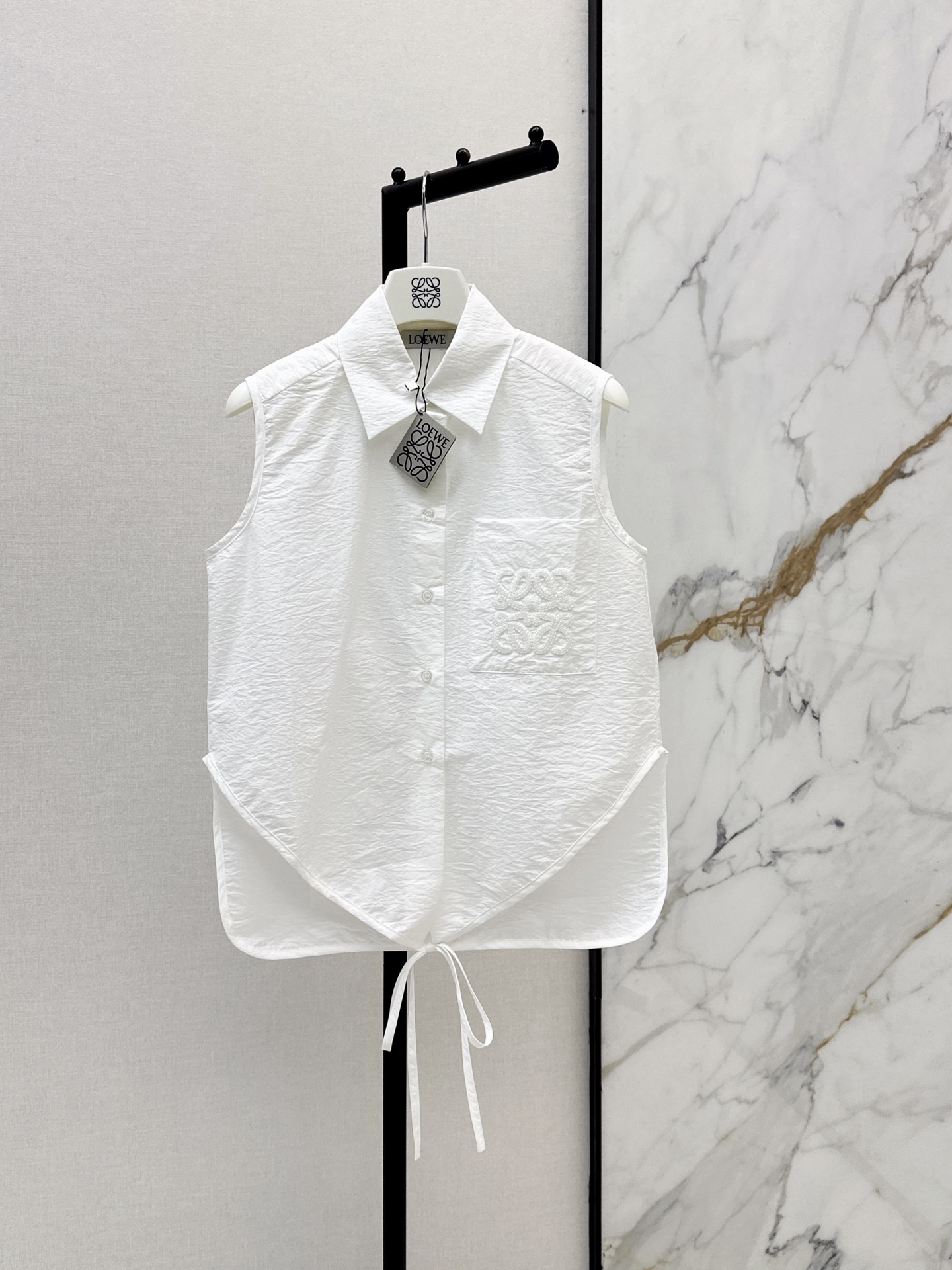 Loe 26ss sleeveless embroidery shirt
