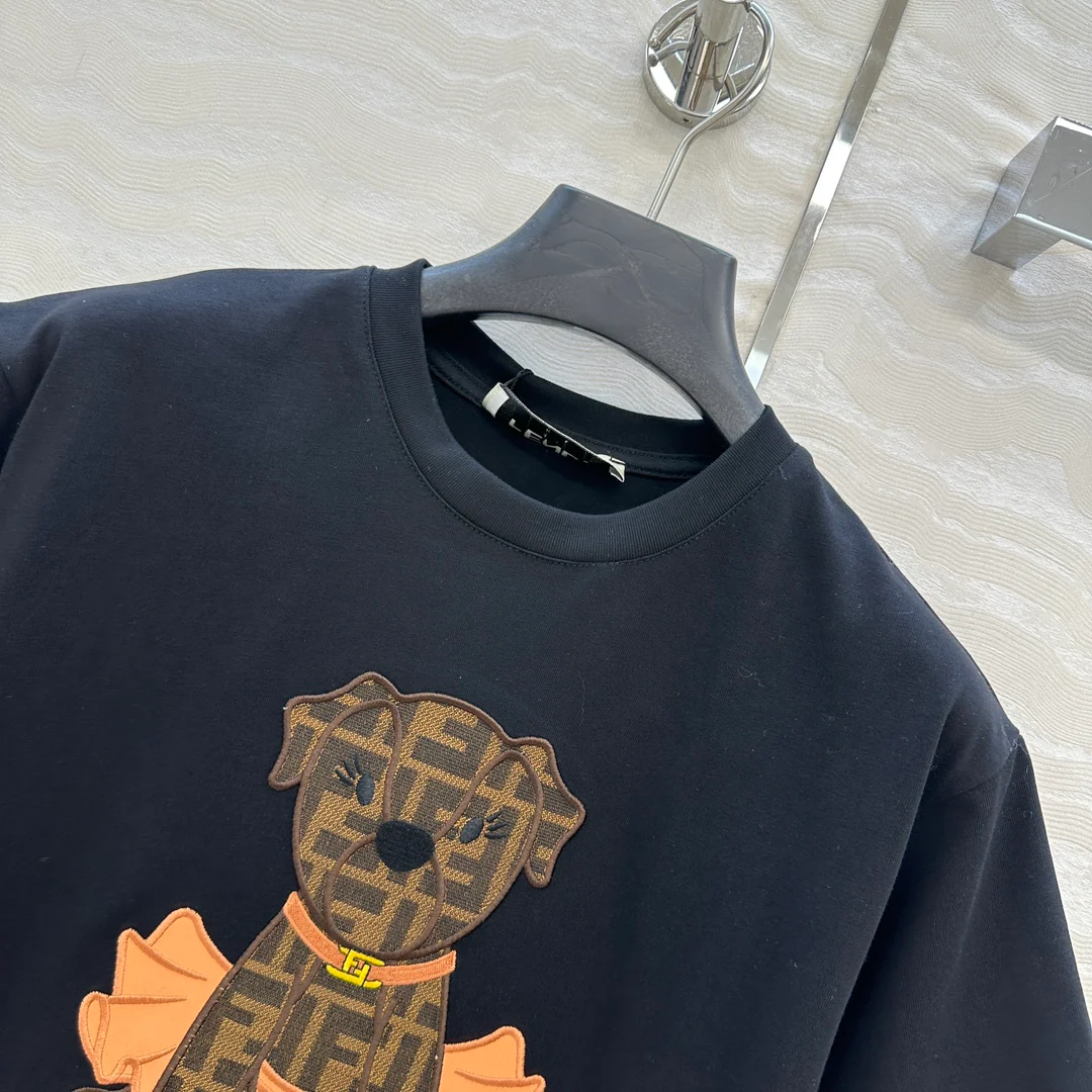 Fend 25fw embroidery t-shirt