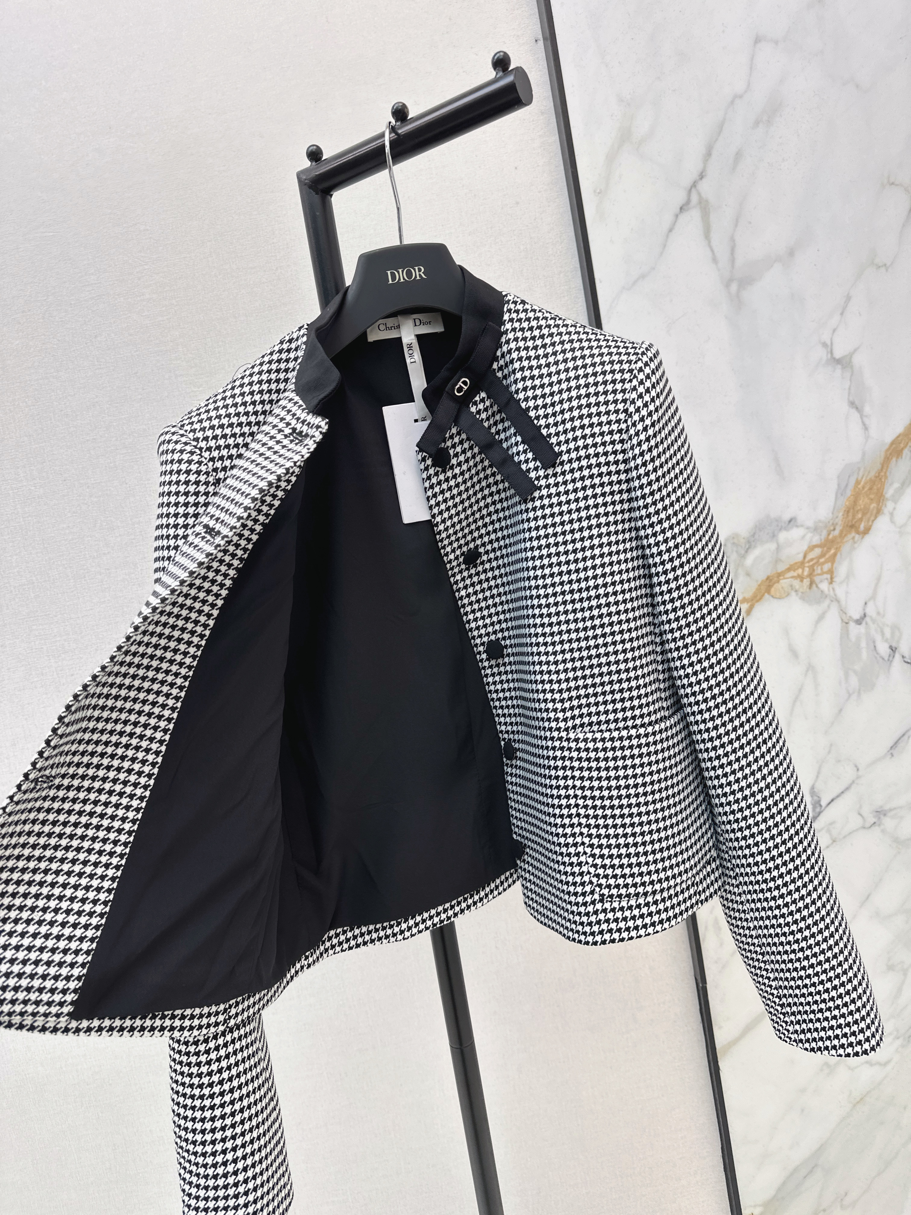 CD 26ss houndstone jacket