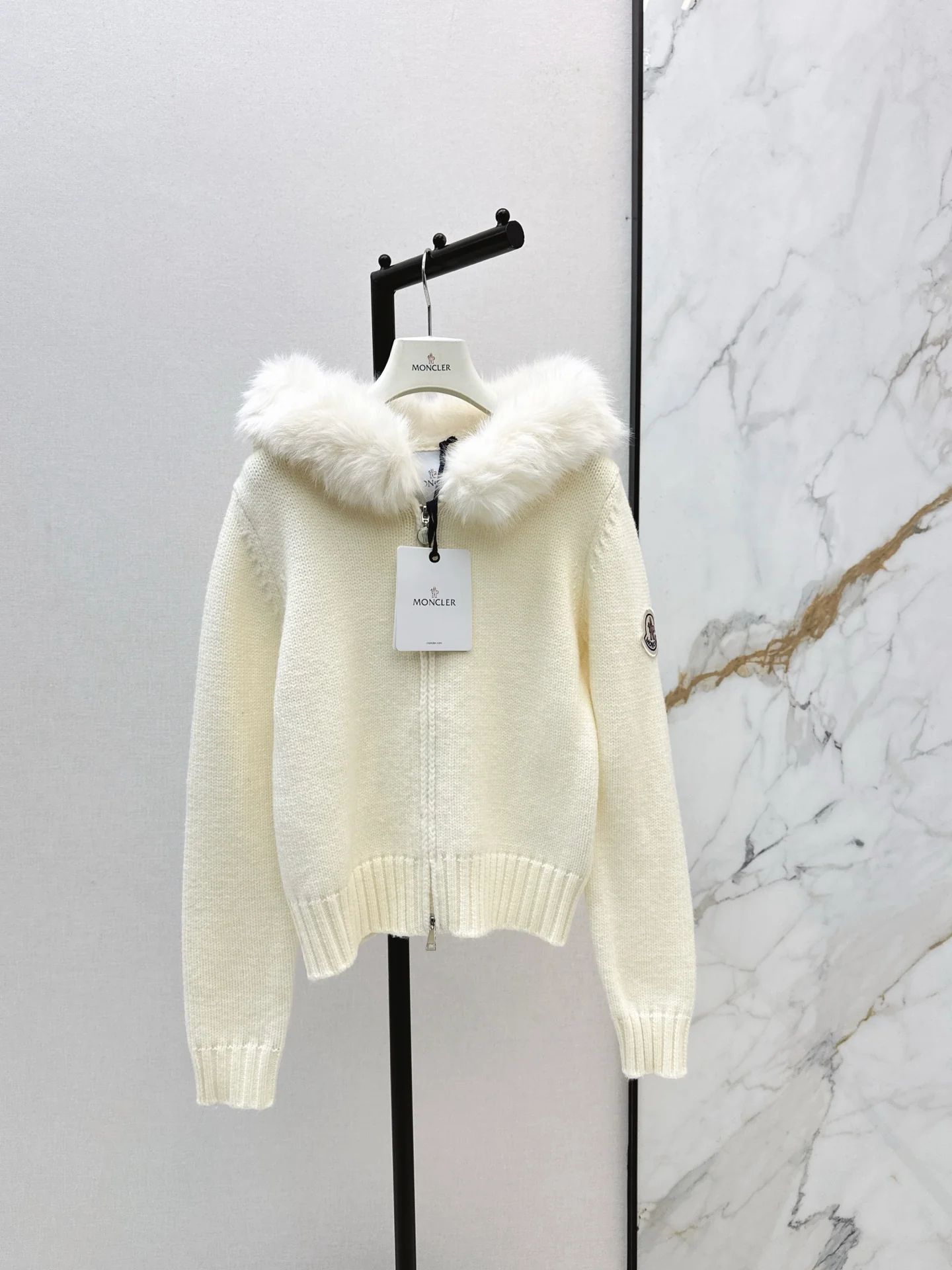 Monc 25fw detachable fur knit jacket
