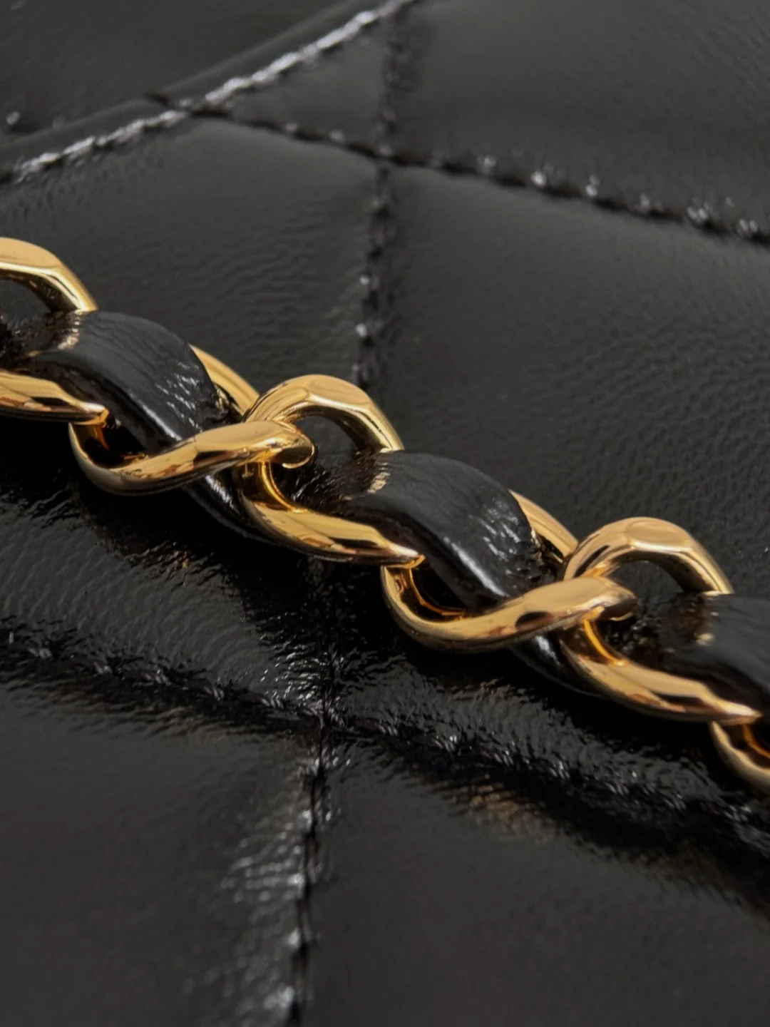 Chan 24B mini flap bag with top handle