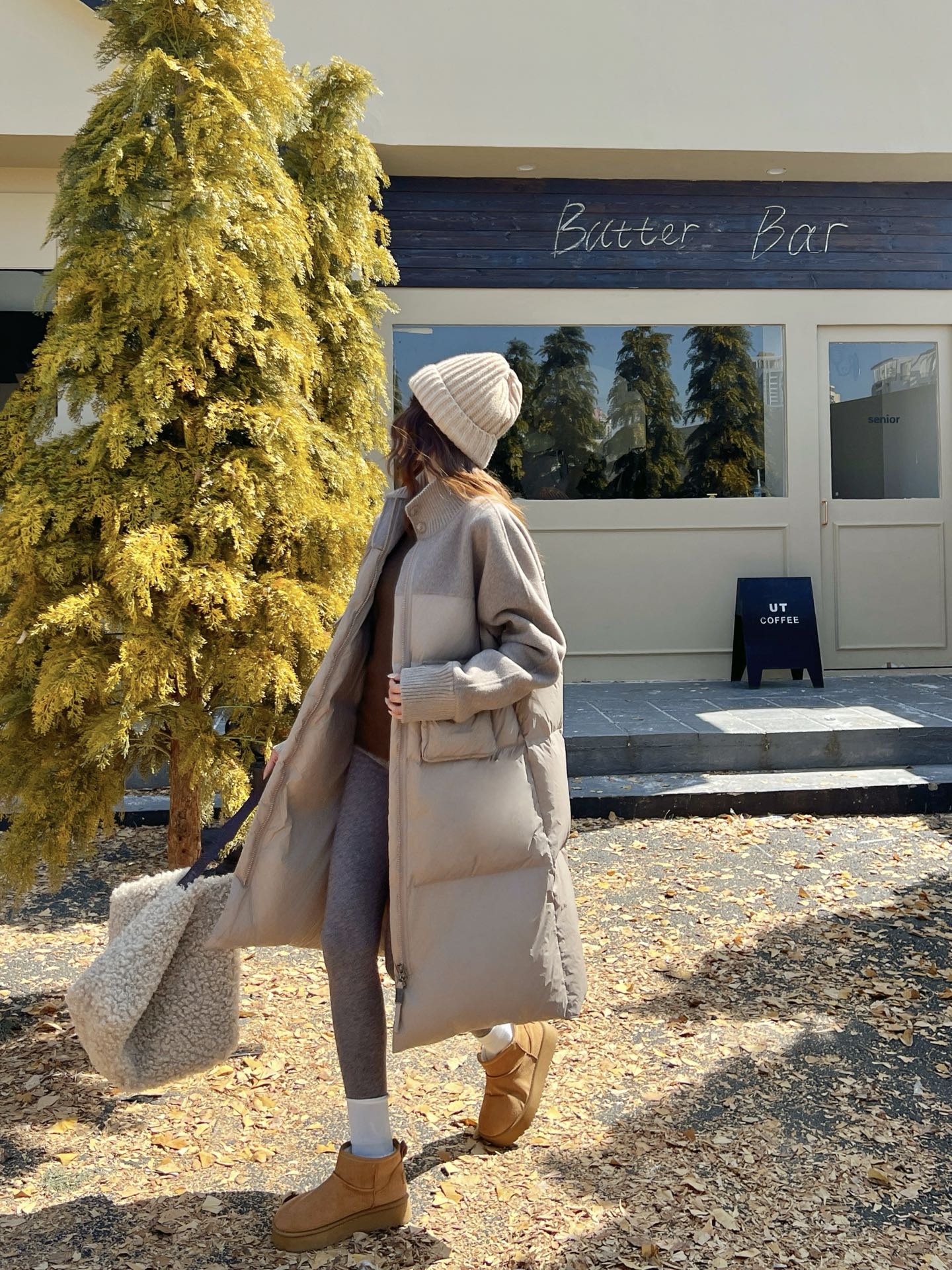 Brun 25fw down jacket