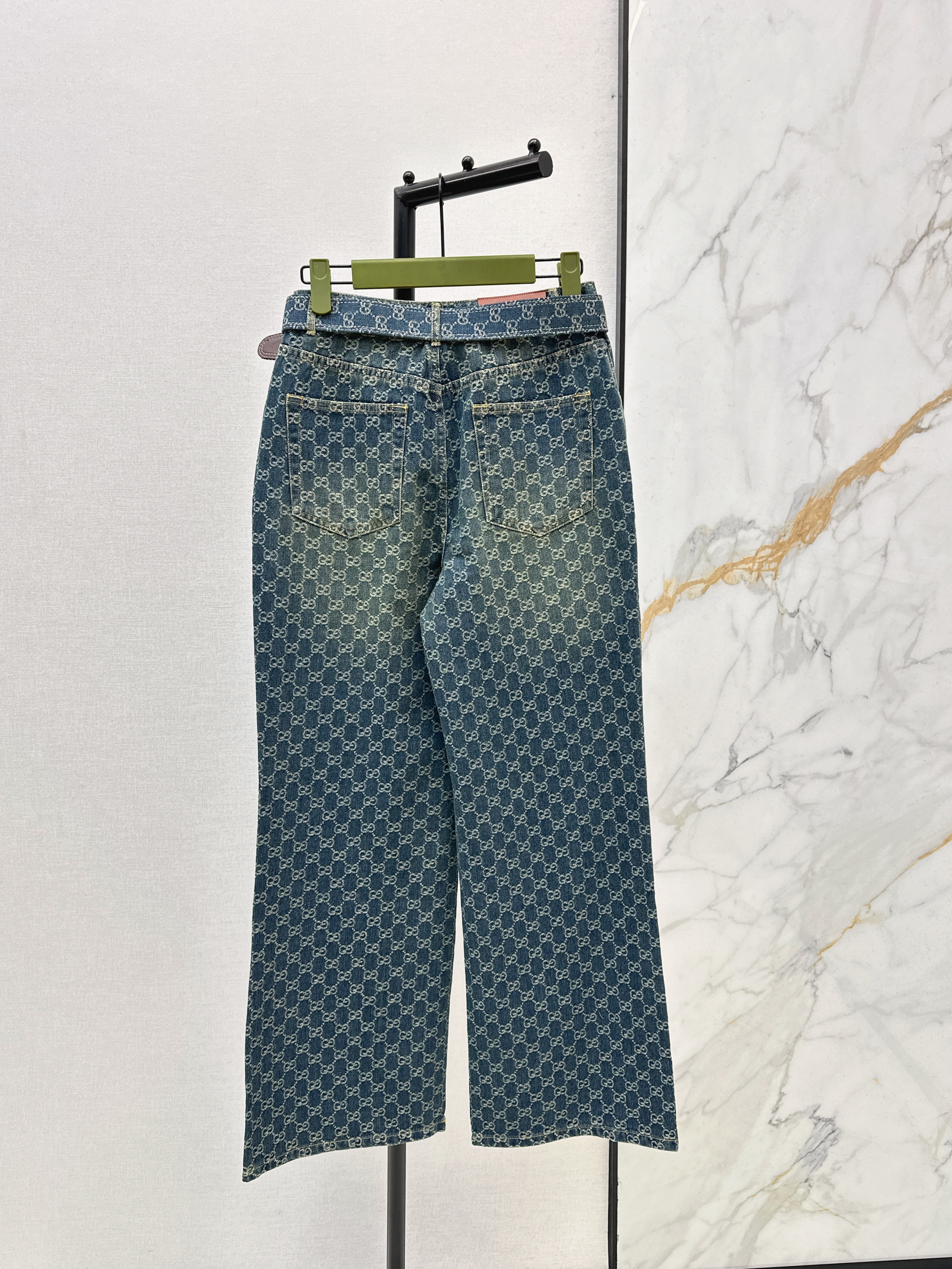Guc 26ss jacquard jeans