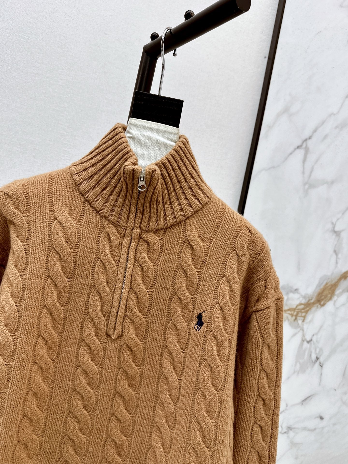 Ralp 25fw cable knit sweater