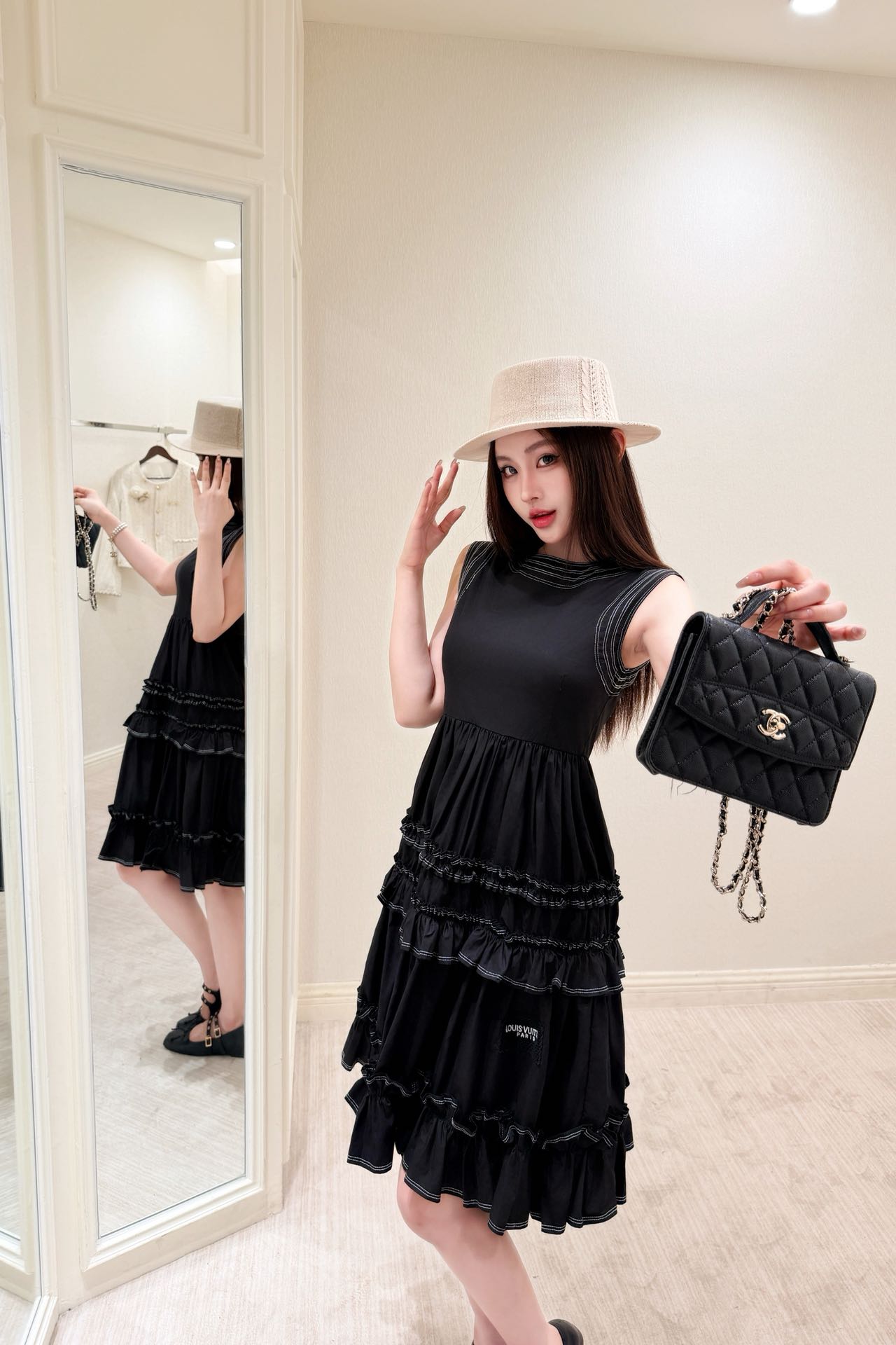 Loui 26ss ruffle sleeveless dress