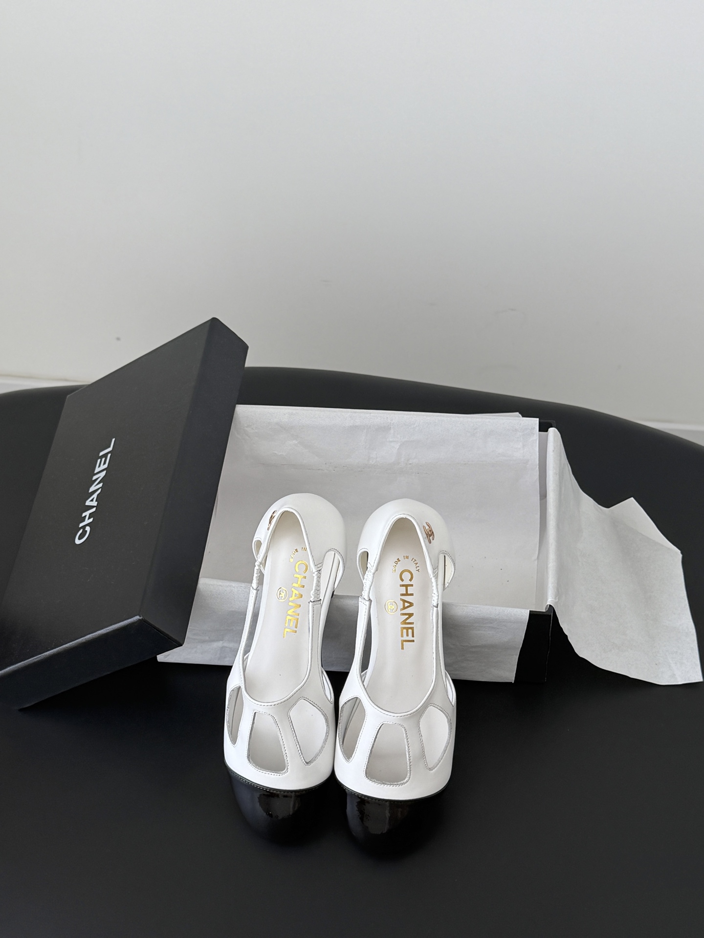 Chan 26C mary jane flats