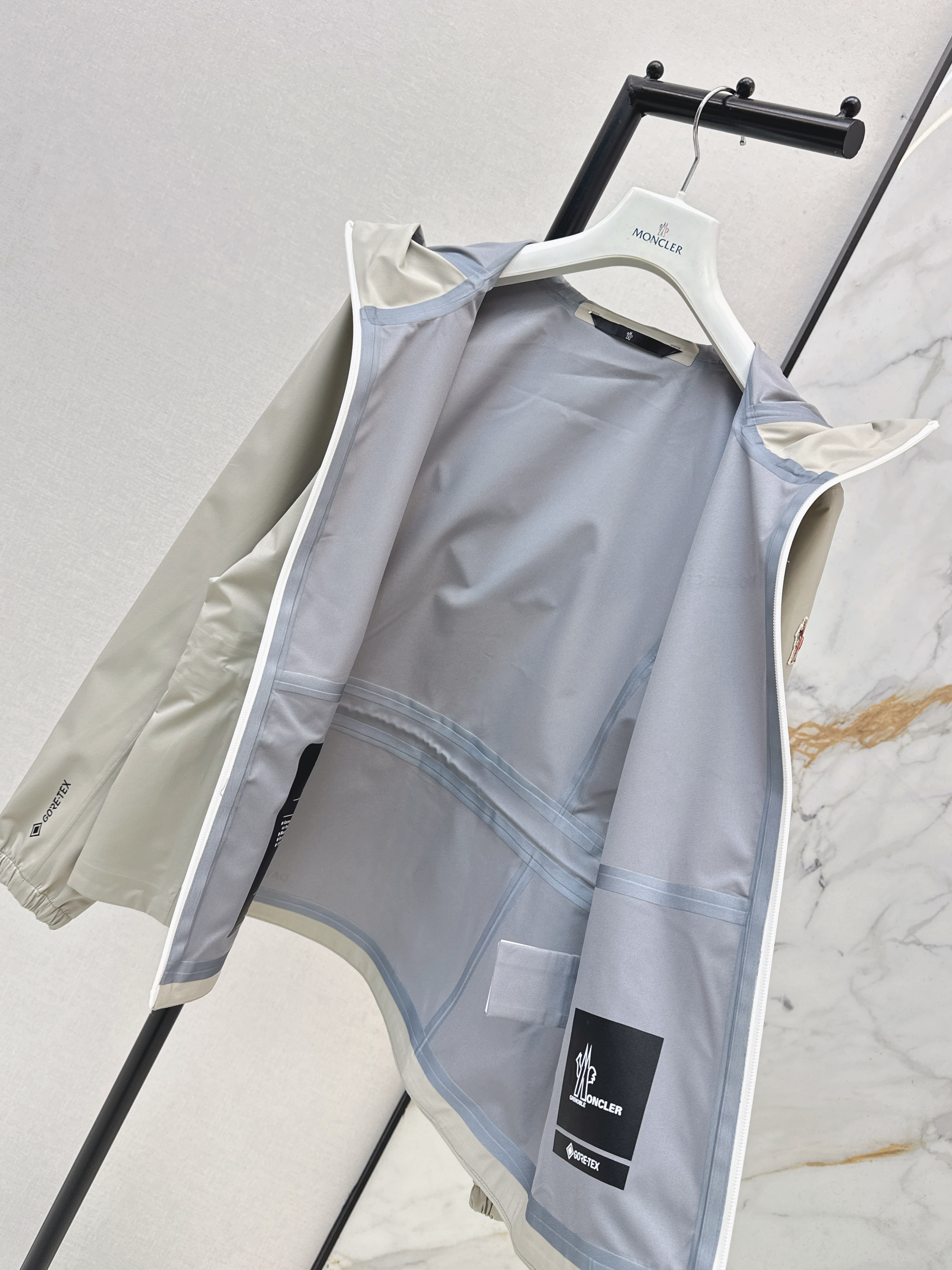 Monc 26ss windbreaker
