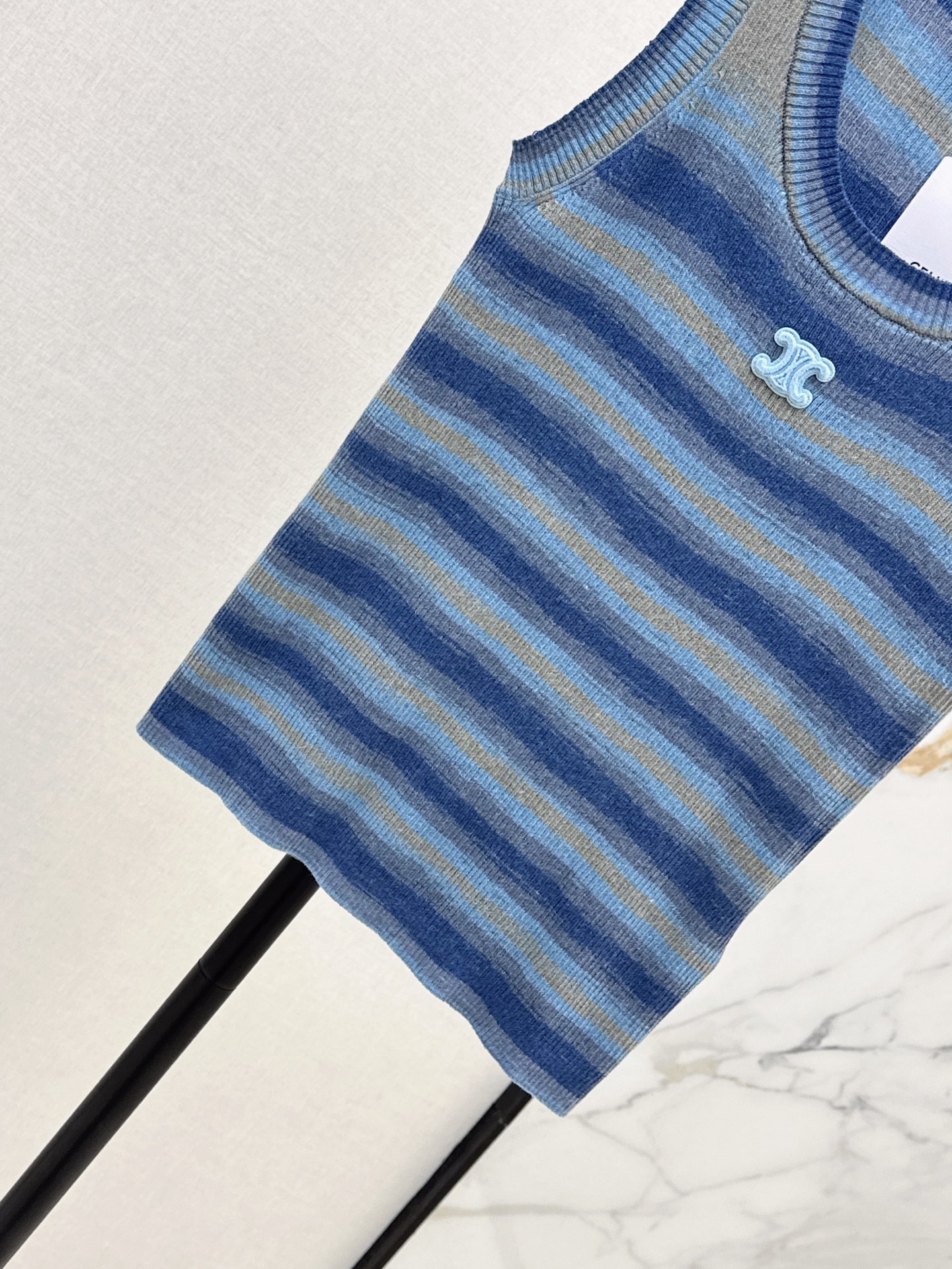 Celi 26ss stripe knit vest