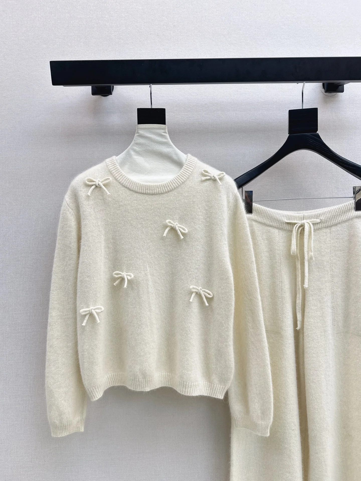 Miu 25fw knit bow sweater+pants outfit sets