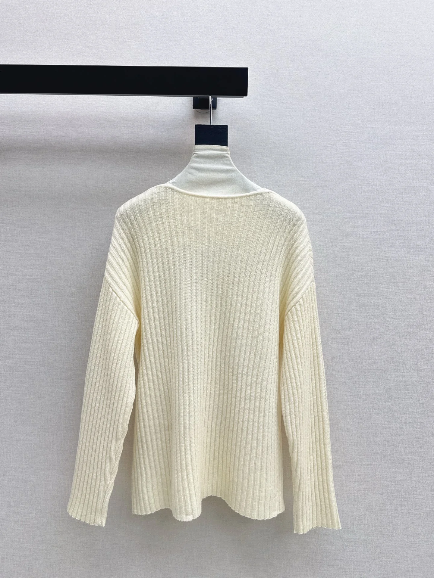 Es 25fw lace contrast sweater