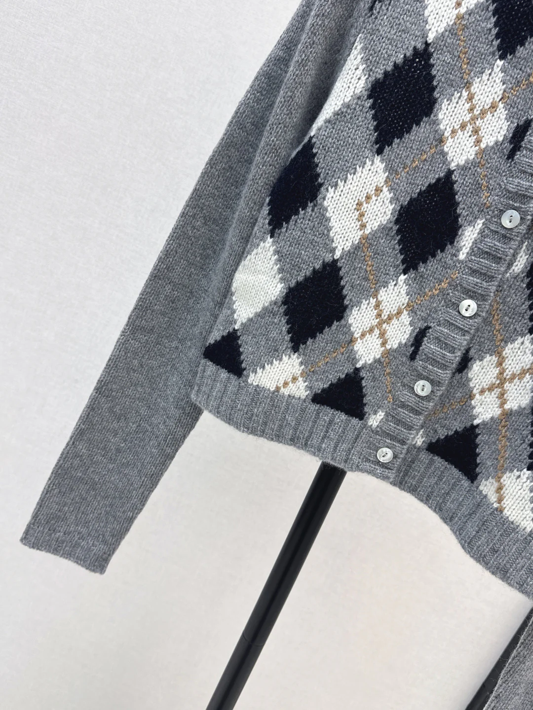 Pra 25fw cashmere cardigan