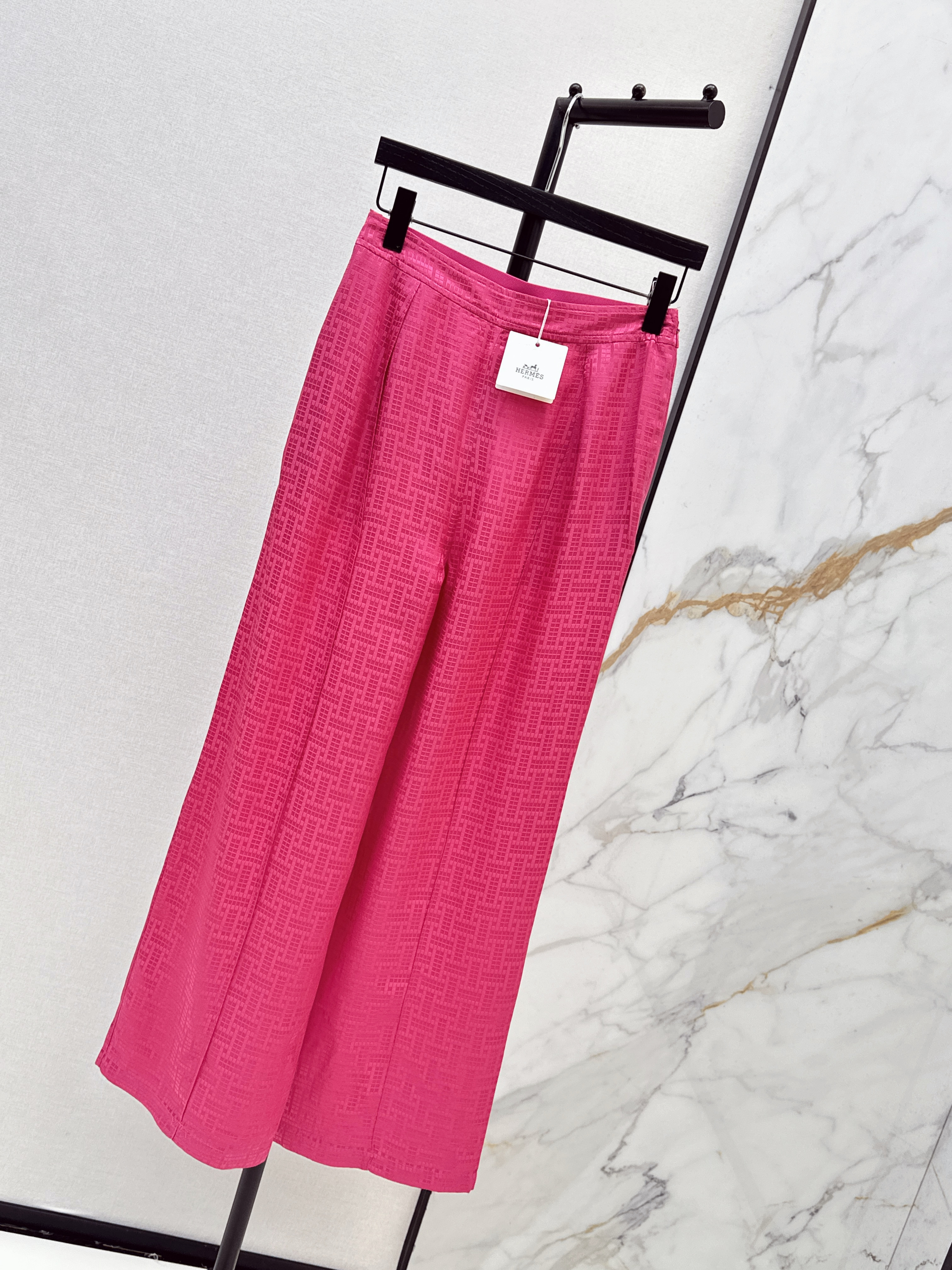 Her 26ss jacquard silk pant