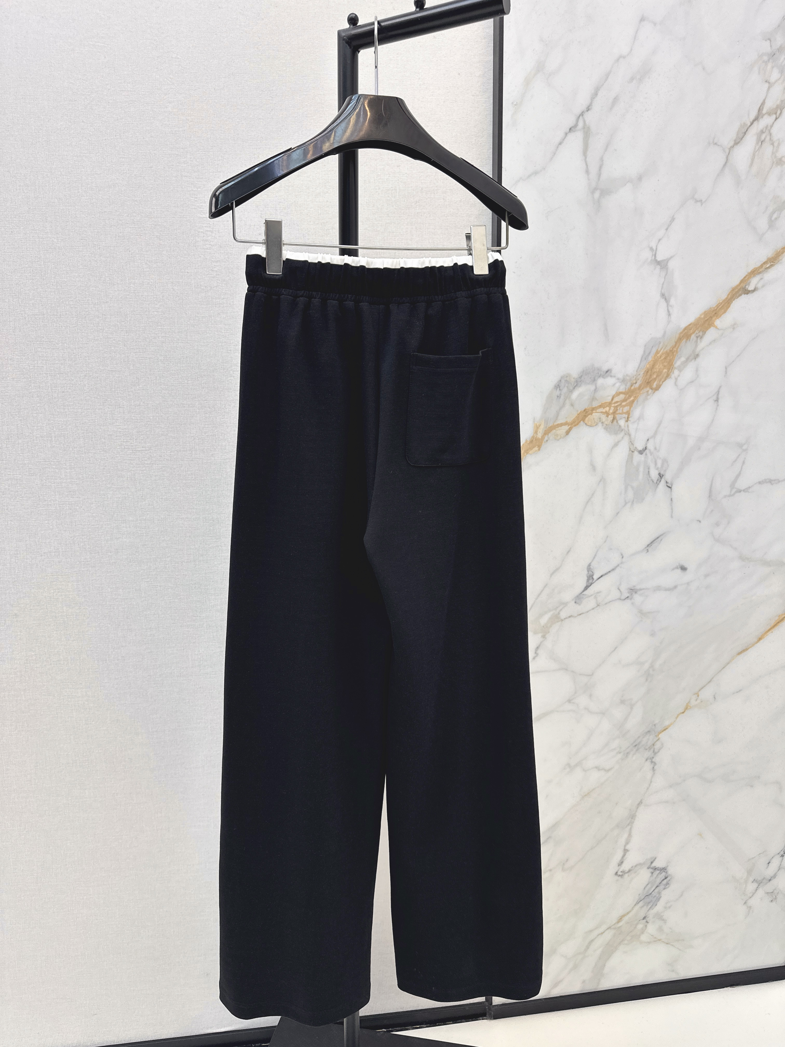 Celi 26ss embroidery pants