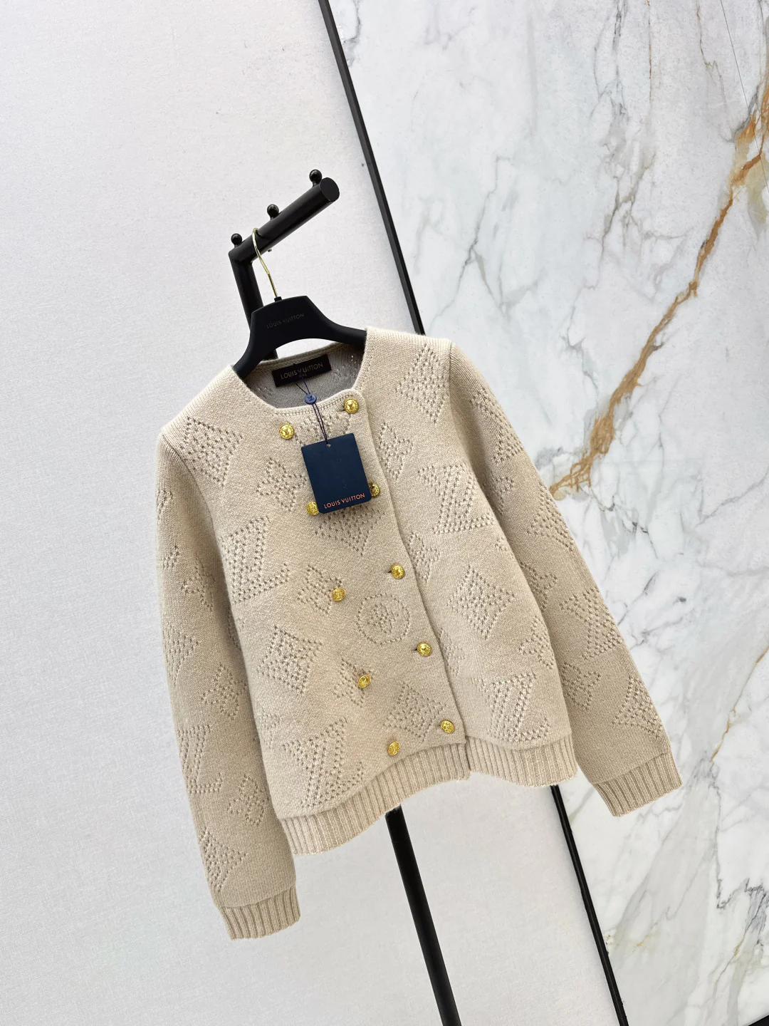 Loui 25fw knit cardigan