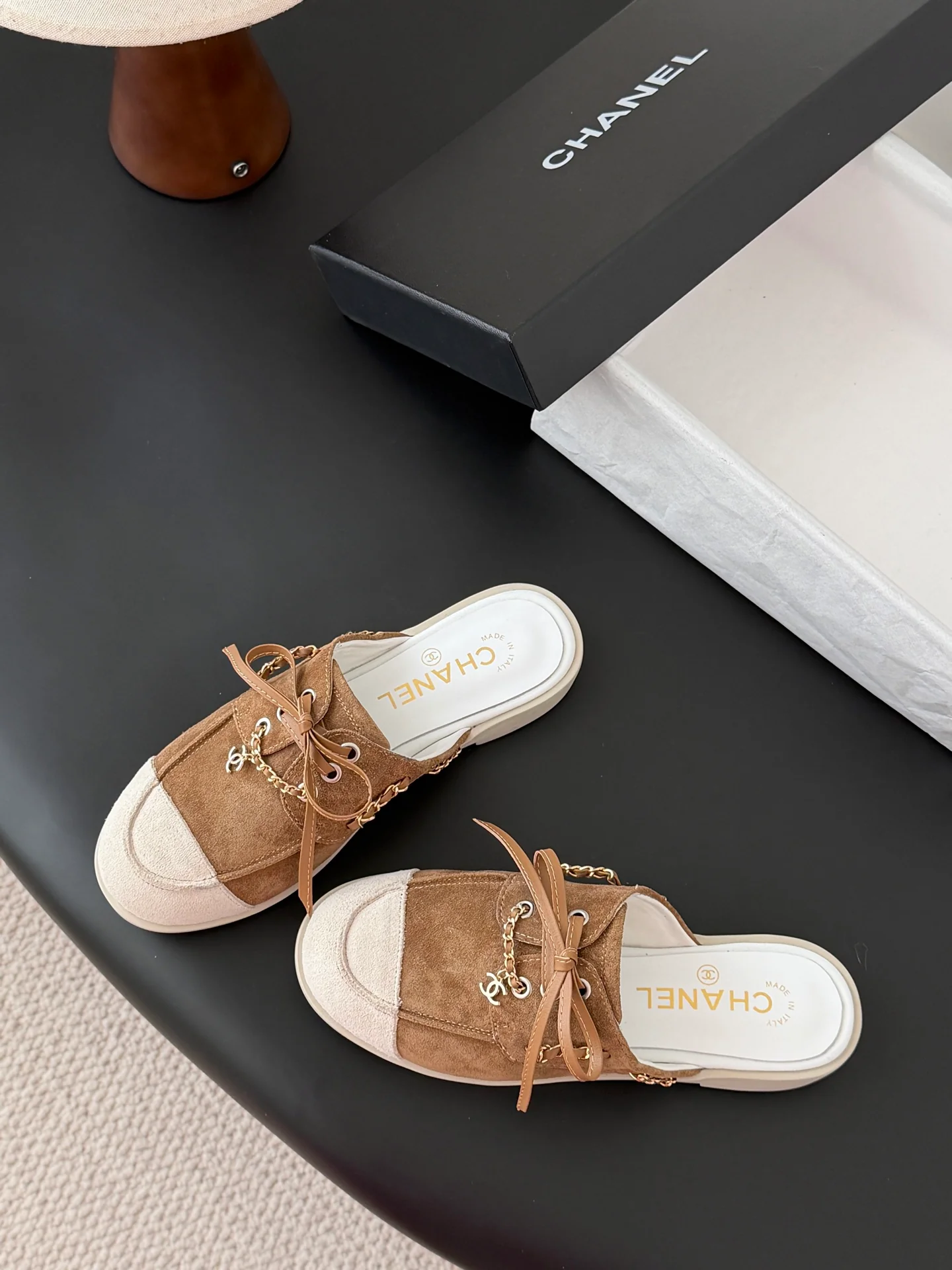 Chan 26ss slip-on shoes