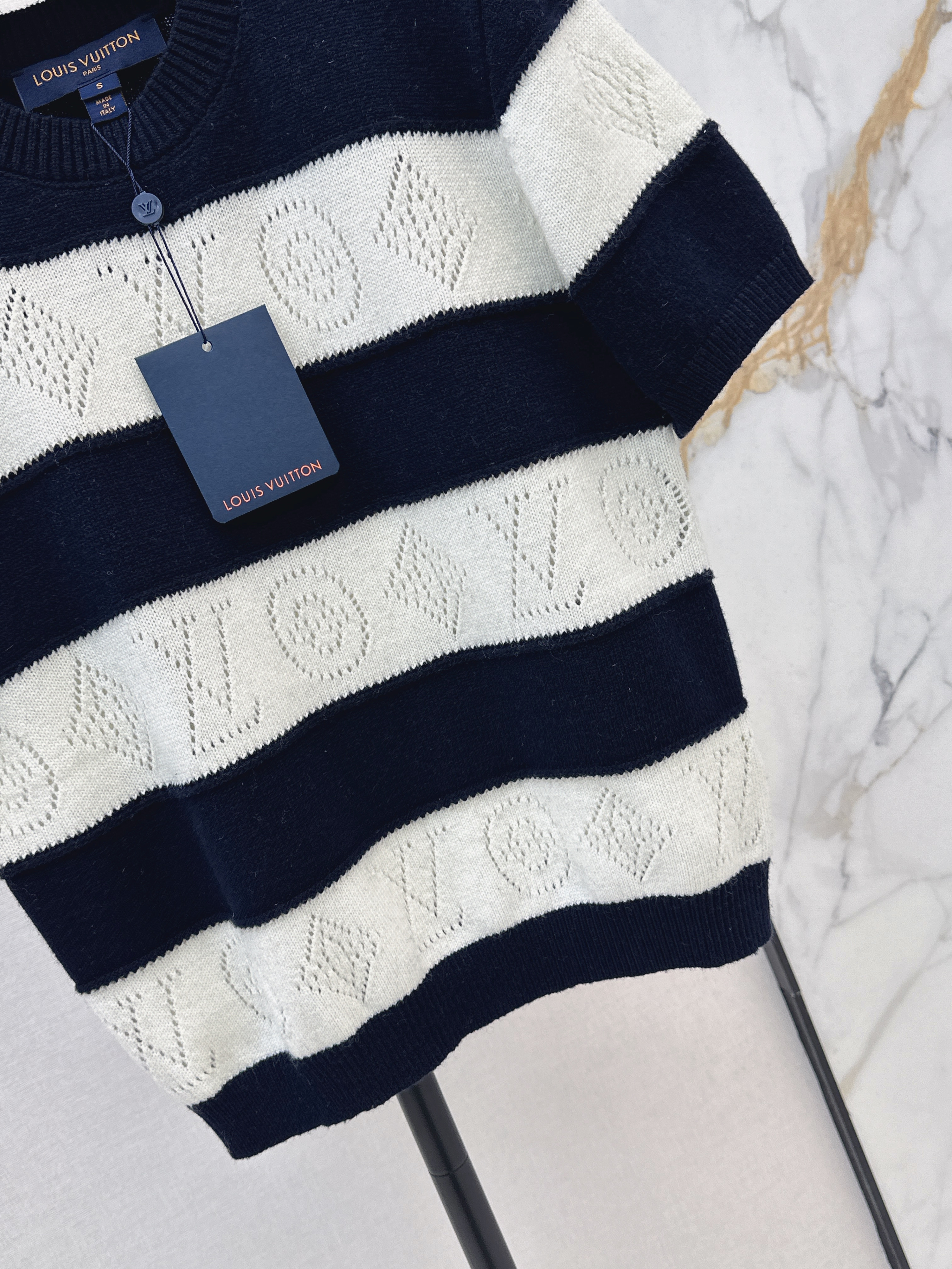 Loui 26ss stripe sweater