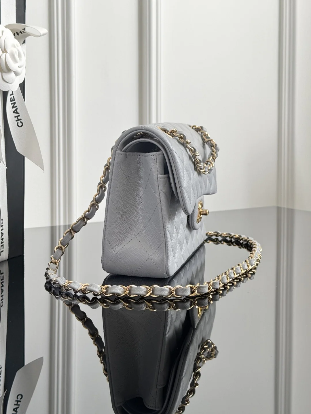 Chan cf23 chain shoulder bag