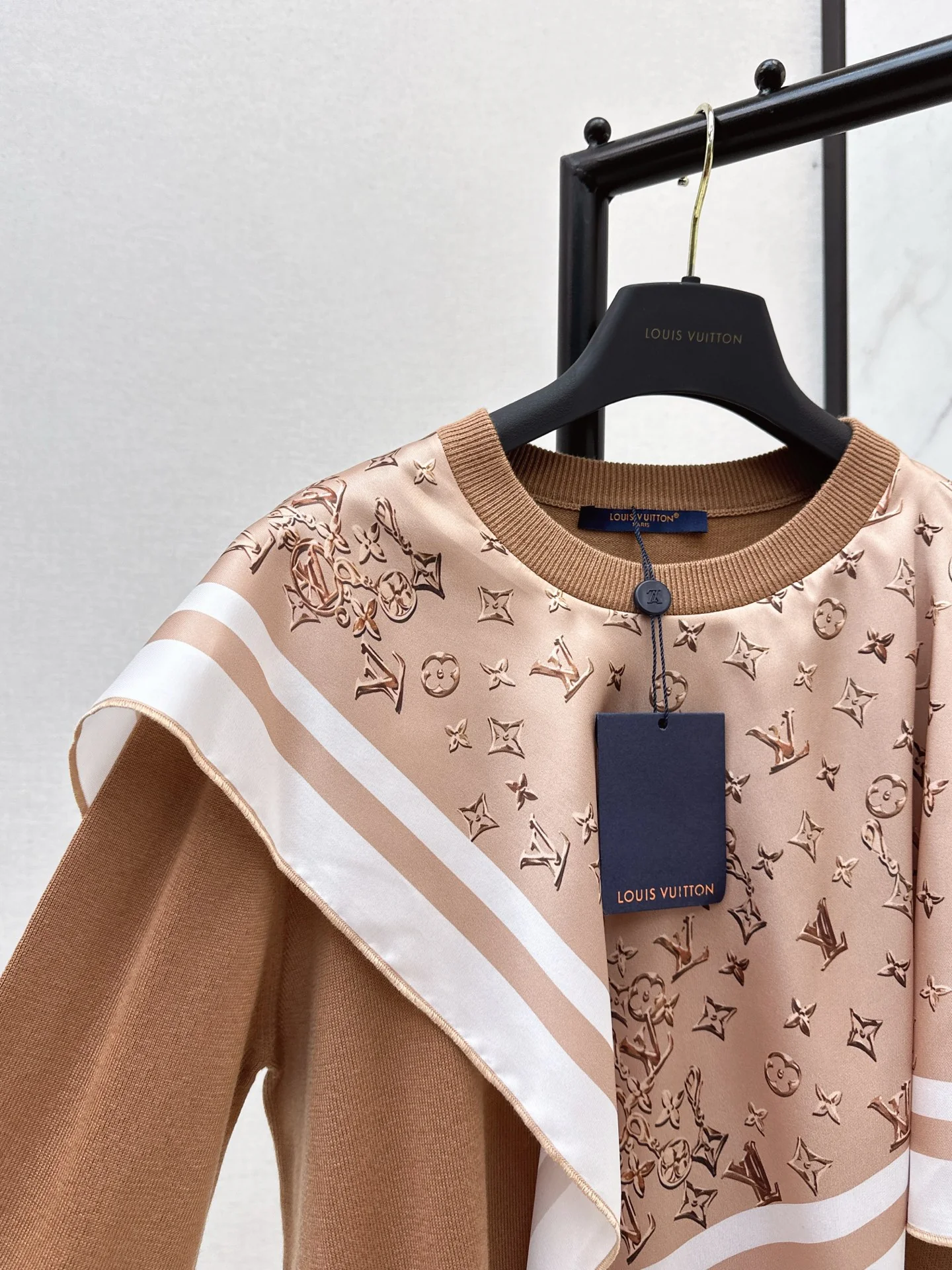 Louis 26ss 2in1 sweatshirt