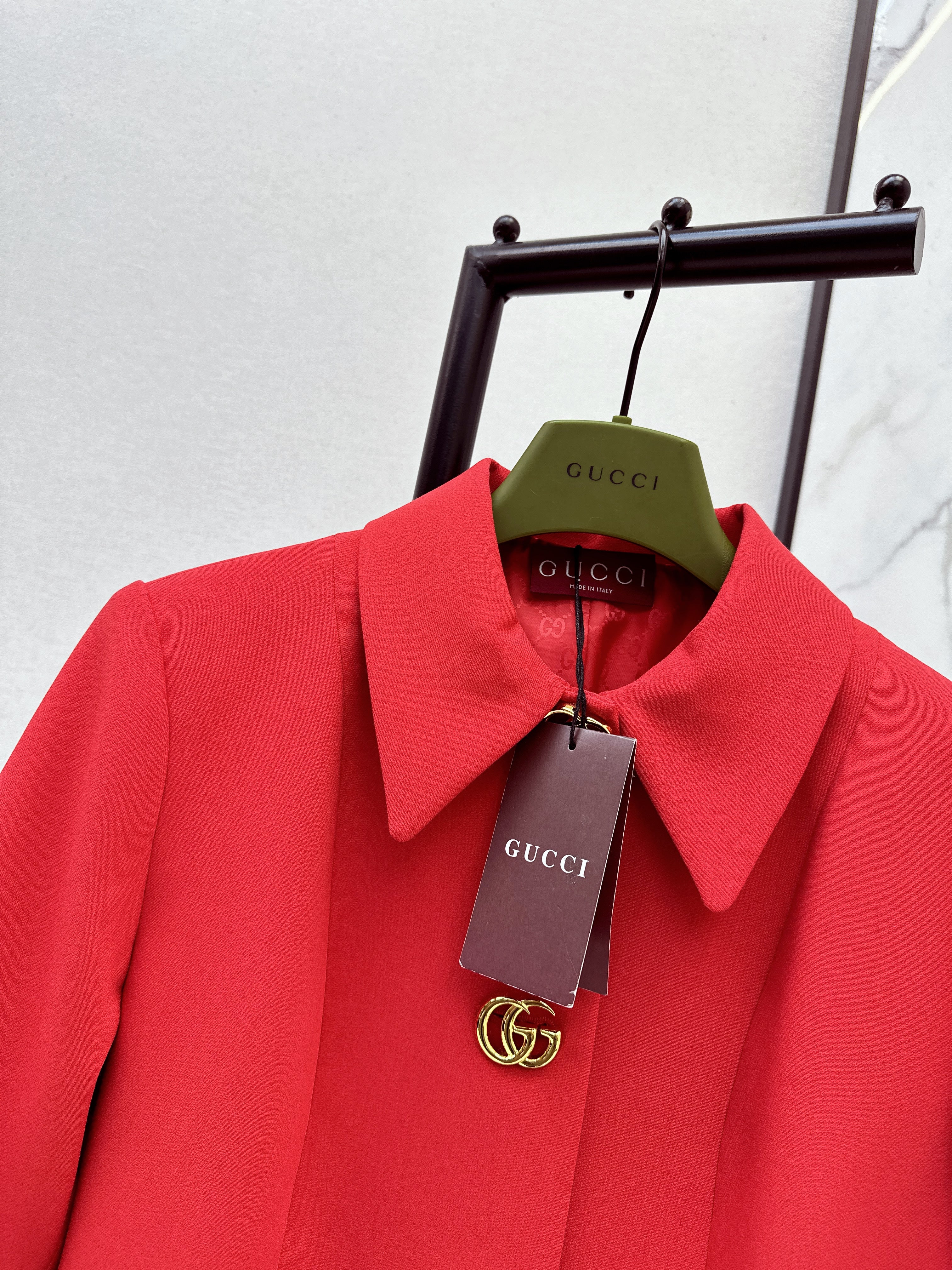 Gucc 26ss metal button jacket