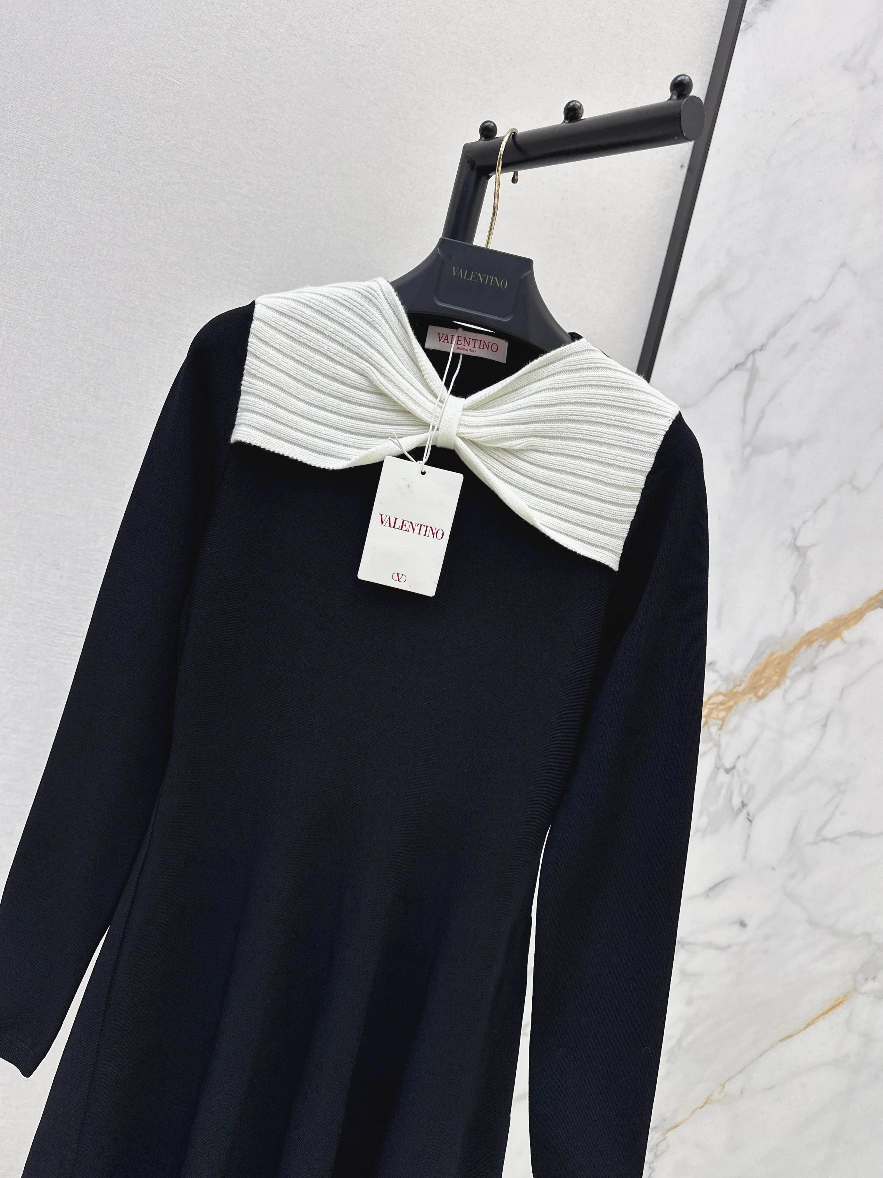 Valen 26ss bow dress