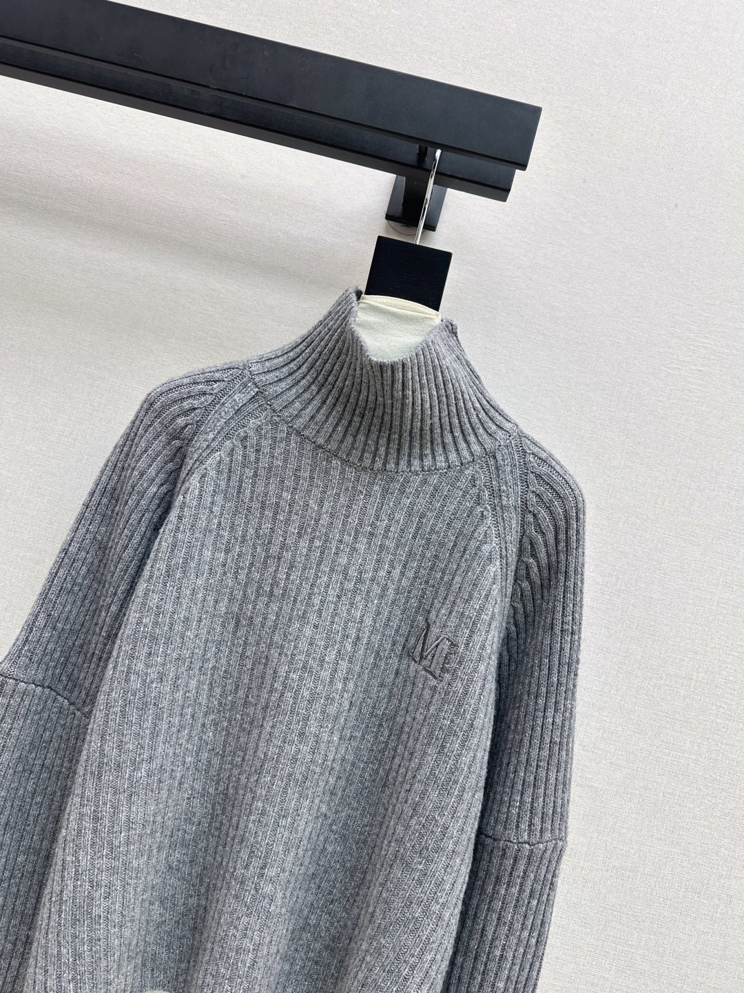 Max 25fw turtleneck sweater