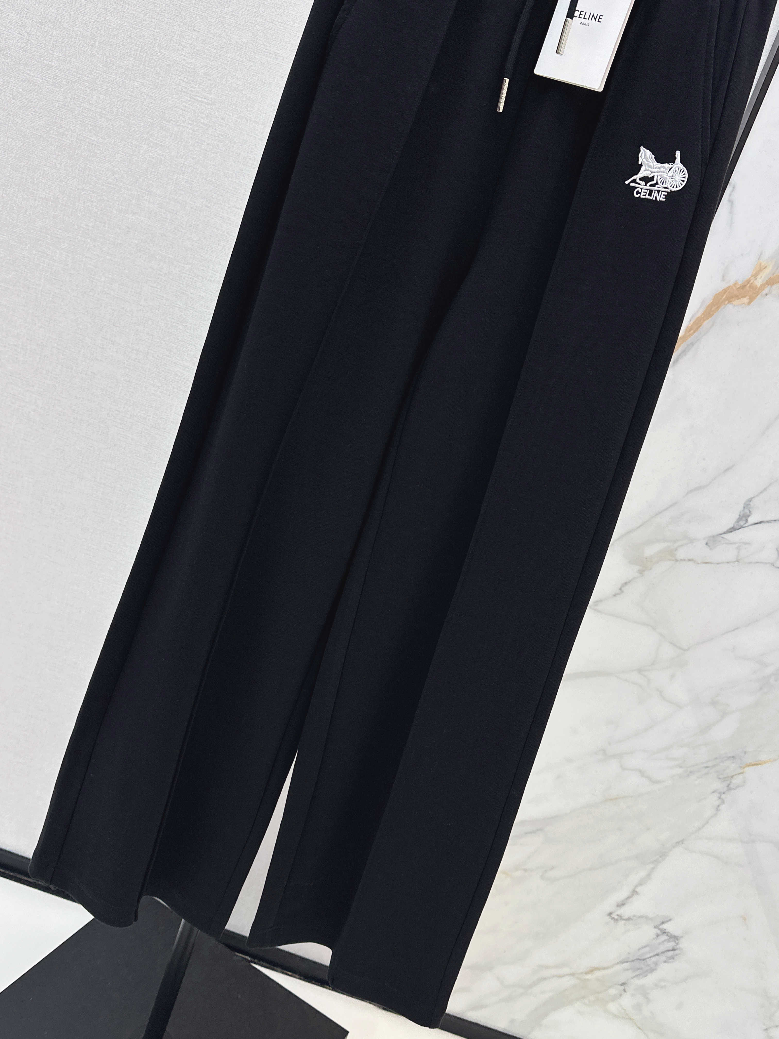 Celi 26ss embroidery pants