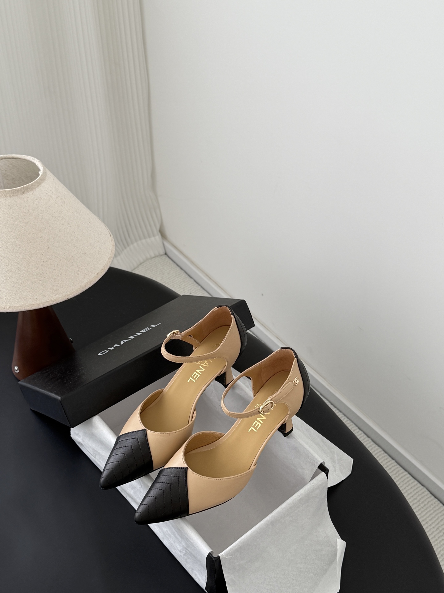 Chan 26P kitten heel sandals
