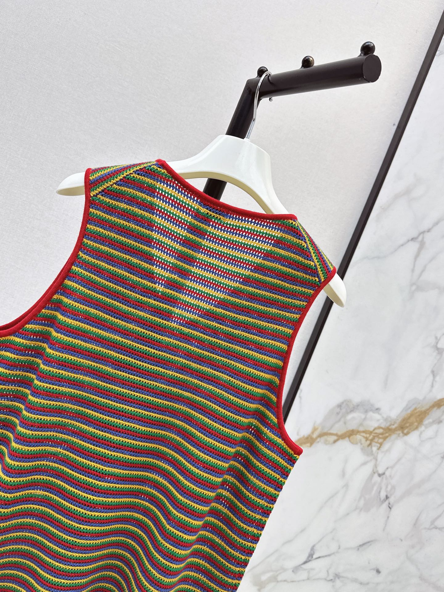 Loe 26ss sleeveless stripe vest