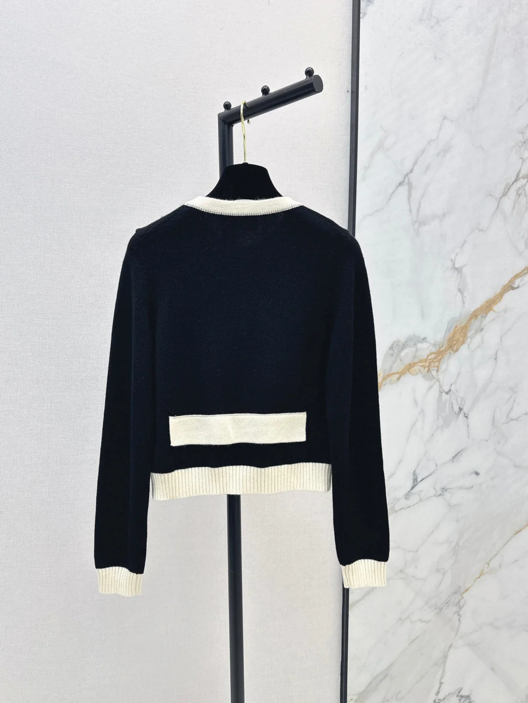 Chan 25ss knit cardigan