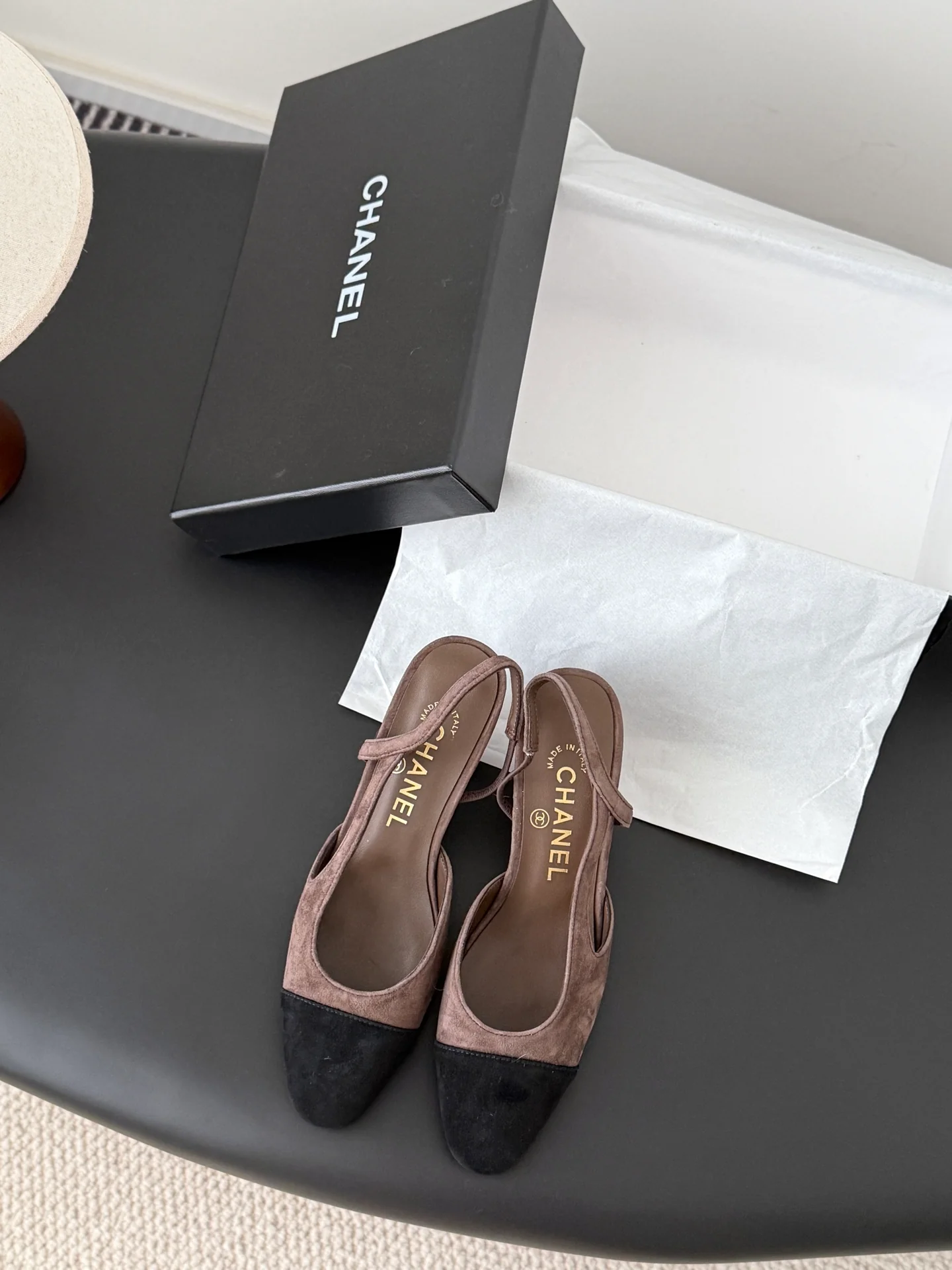 Chan 25fw slingback chunky heels