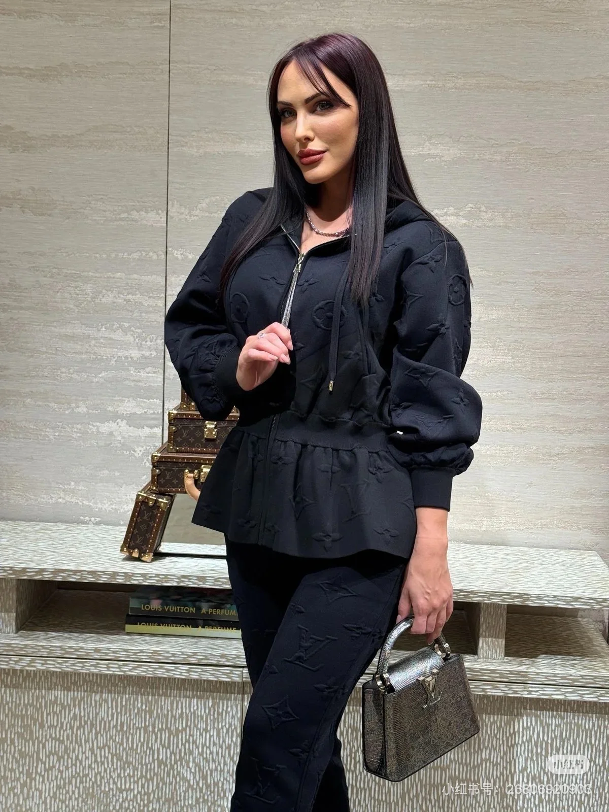 Louis 25fw hooded jacket