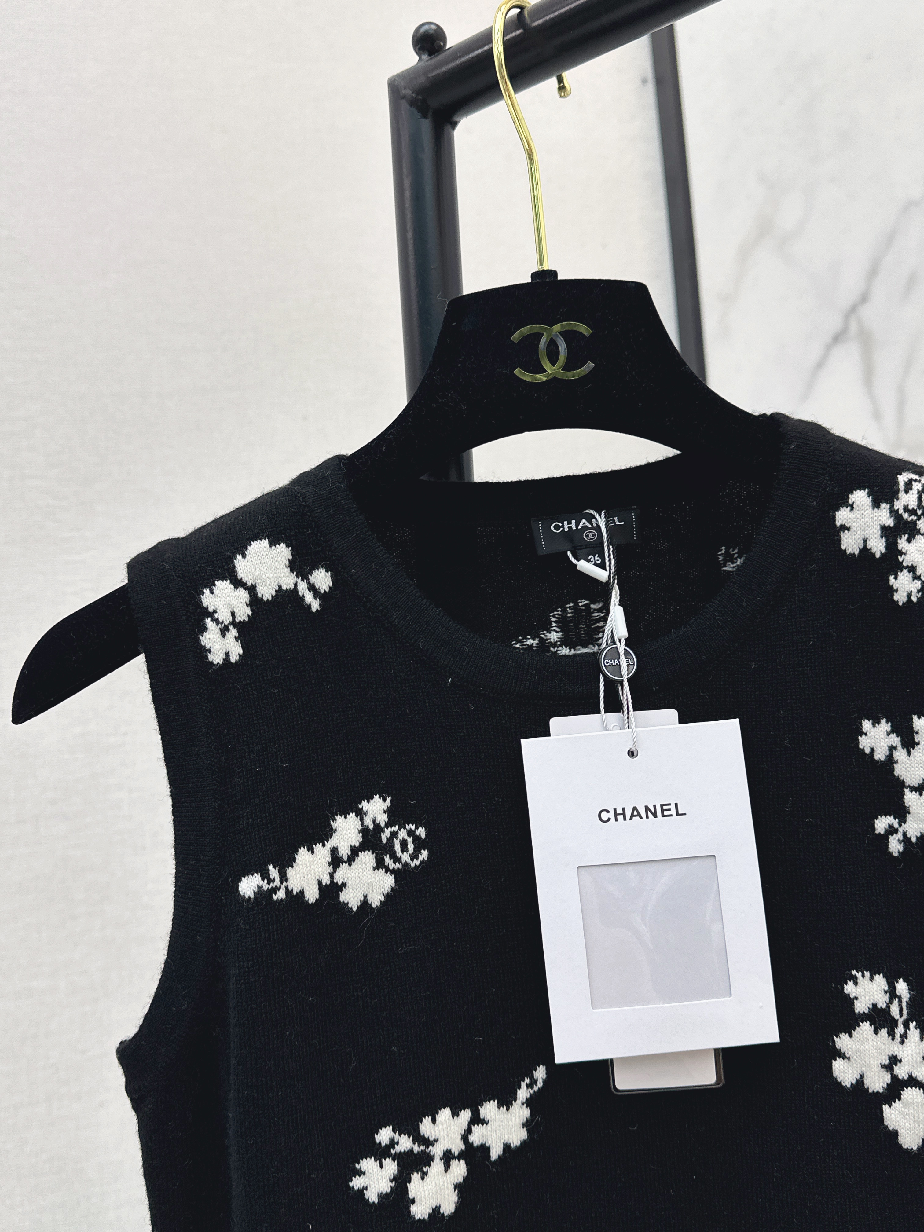Chan 26ss embroidery knit vest