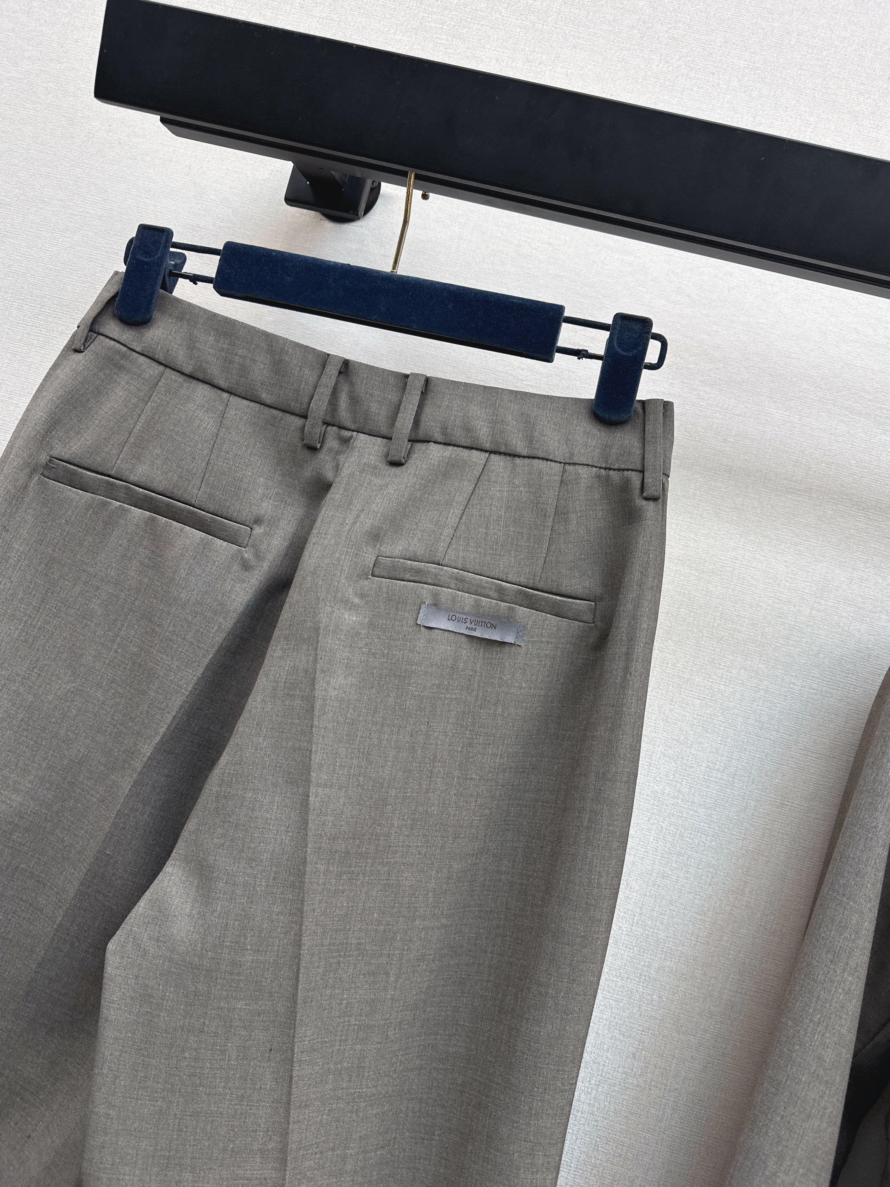 Louis 26ss suit pants