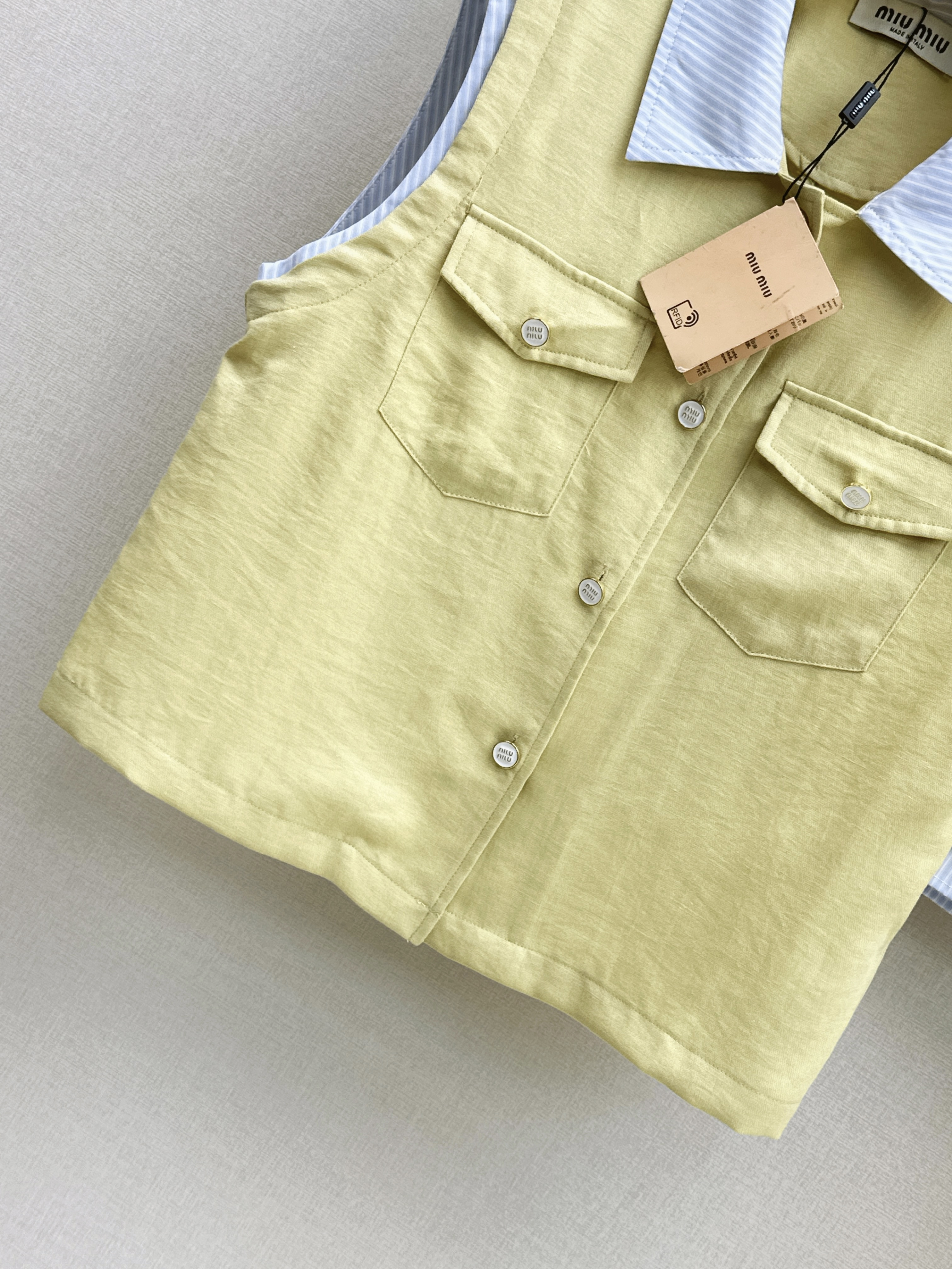 Miu 26ss shirt mini skirt set