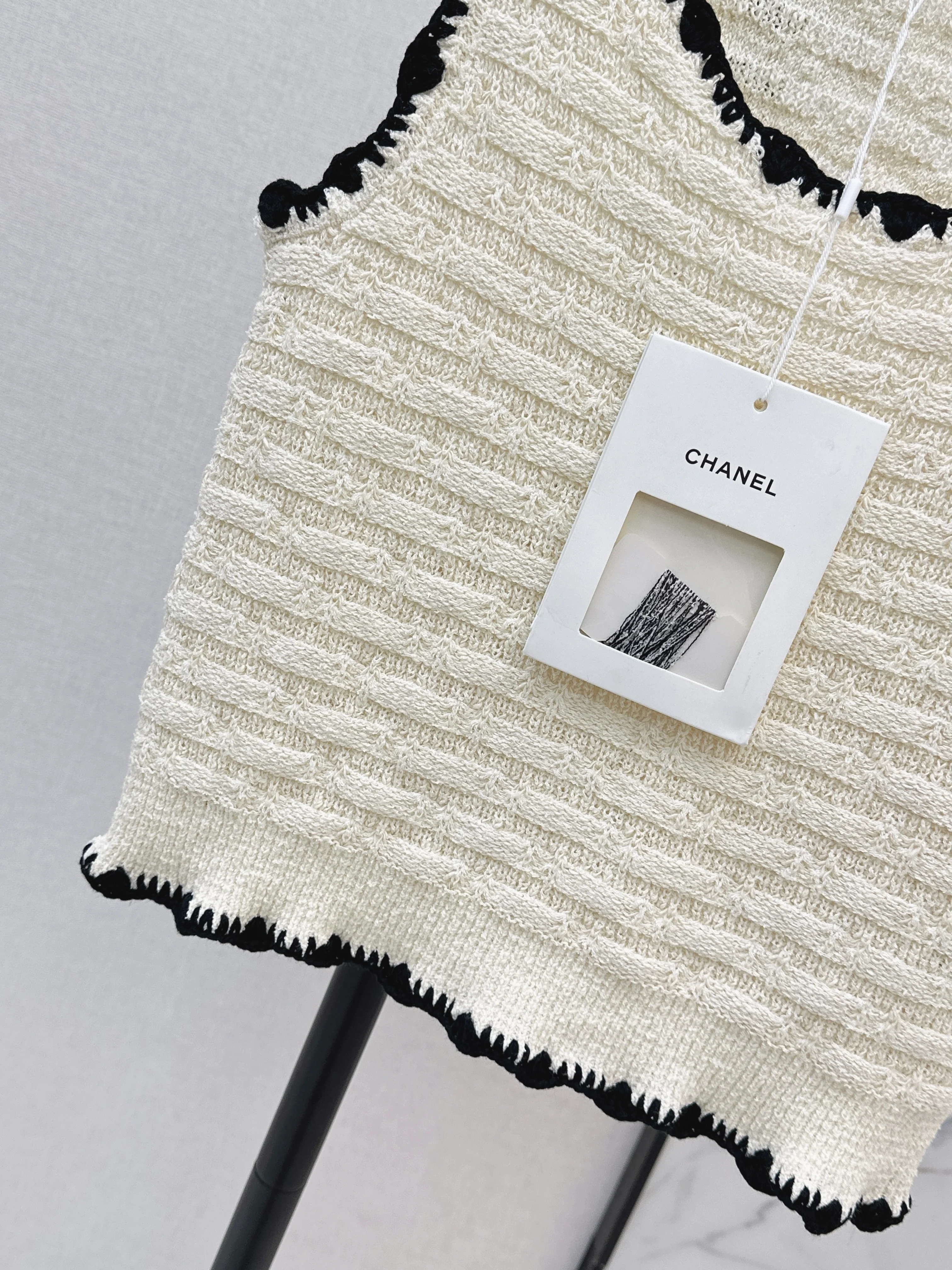 Chan 26ss knitted vest